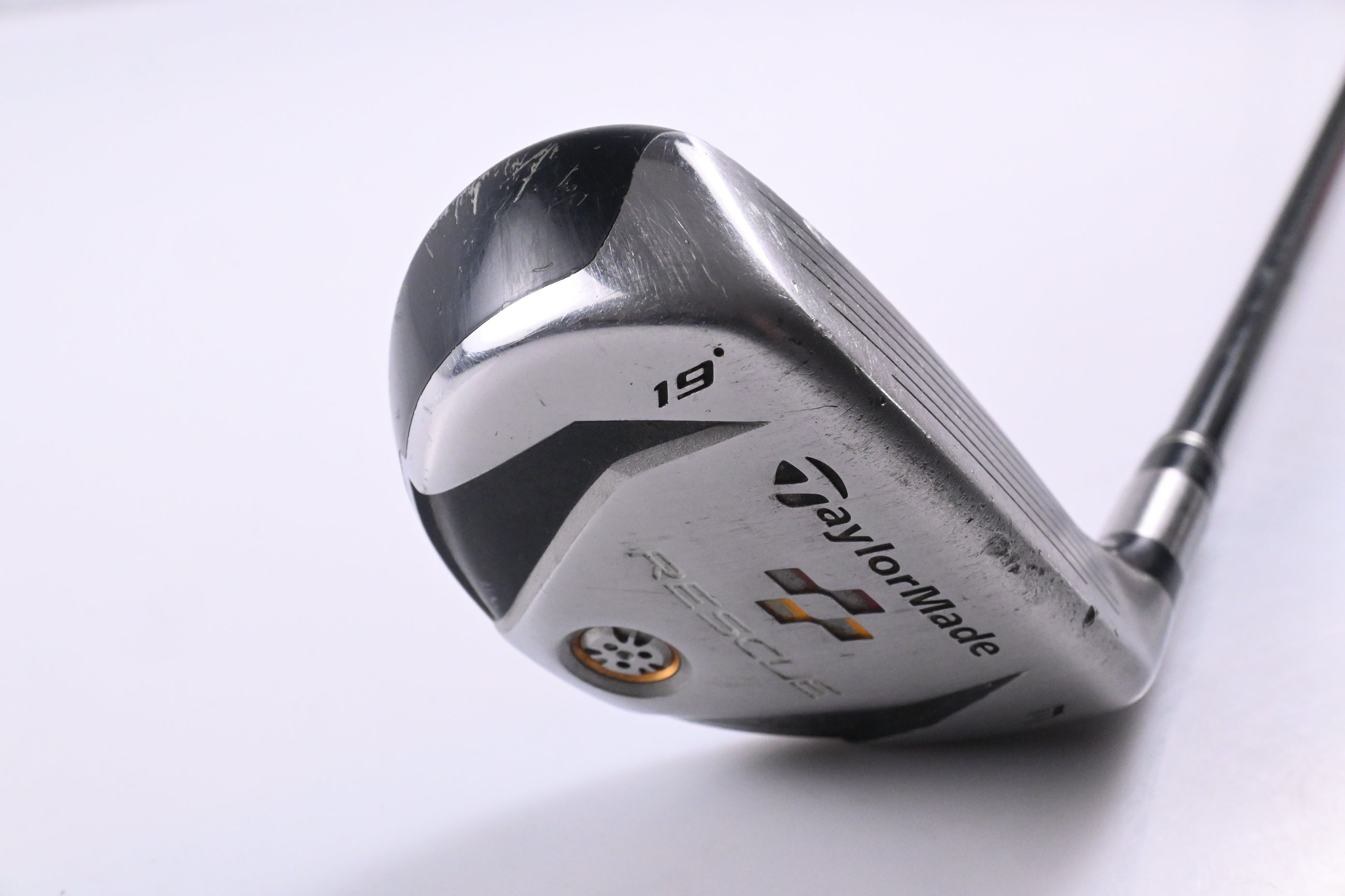 Taylormade Rescue 2009 #3 Hybrid / 19 Degree / Regular Flex Reax 65 Shaft