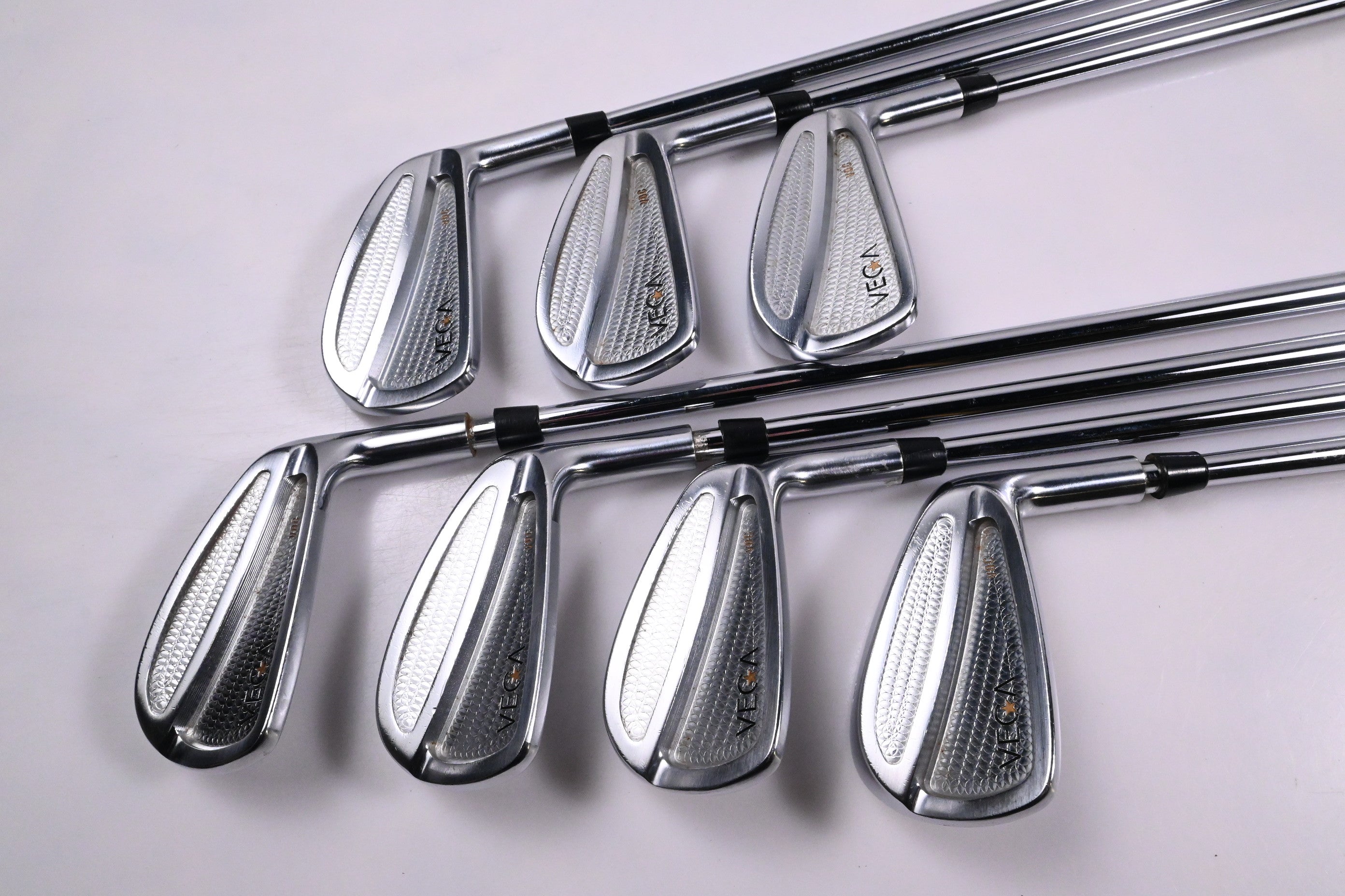 Vega VDC Irons / 4-PW / X-Flex Project X Shafts