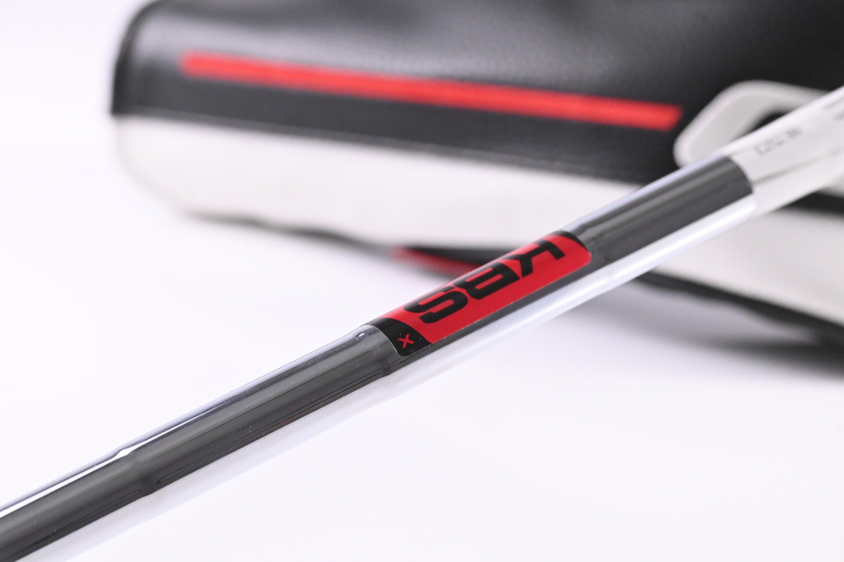 Titleist GT2 #3 Hybrid / 18 Degree / X-Flex KBS Tour Steel Shaft