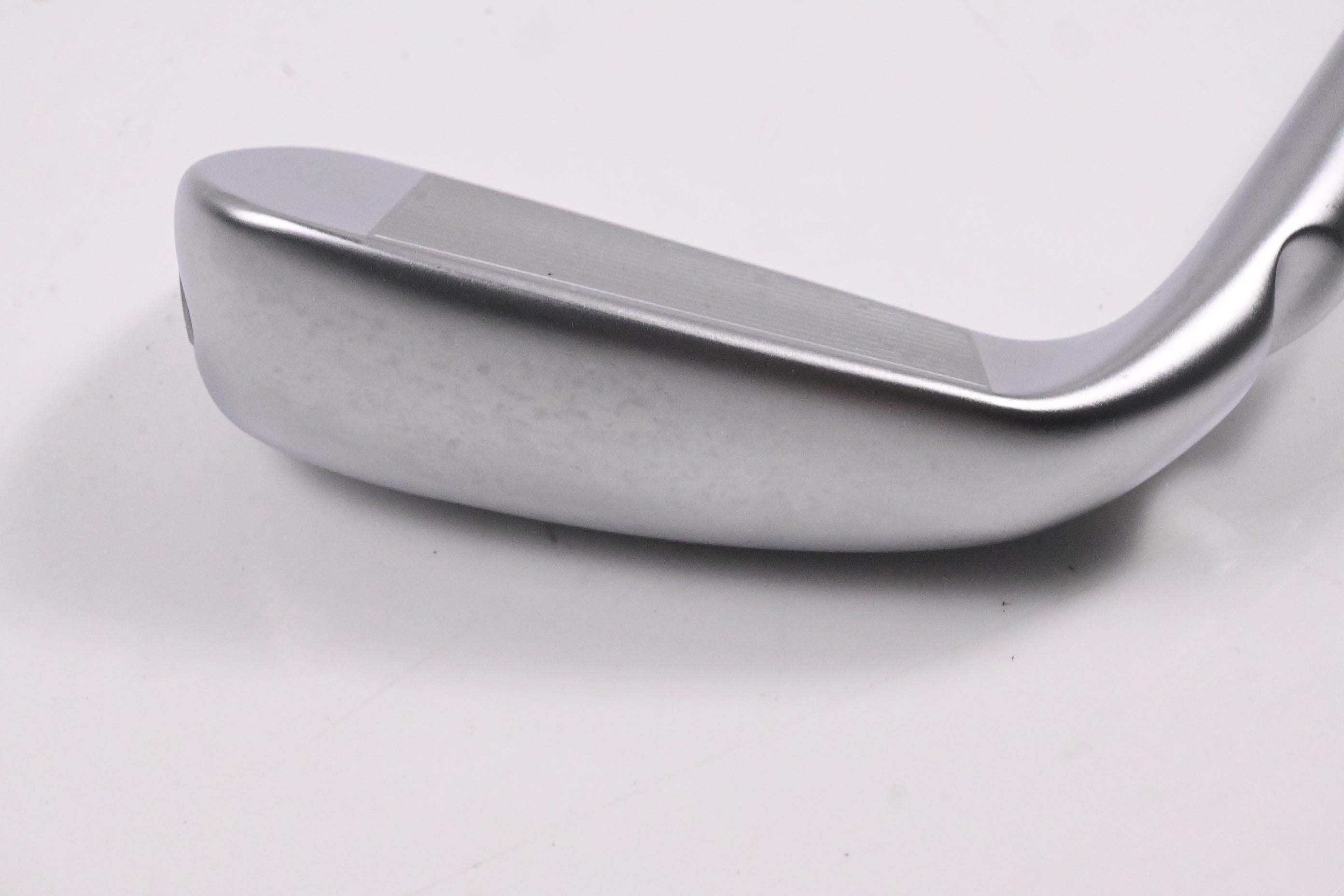 Ladies Ping ChipR LE  / 38.5 Degree / Black Dot / Ladies Flex Ping ULT 250 Shaft