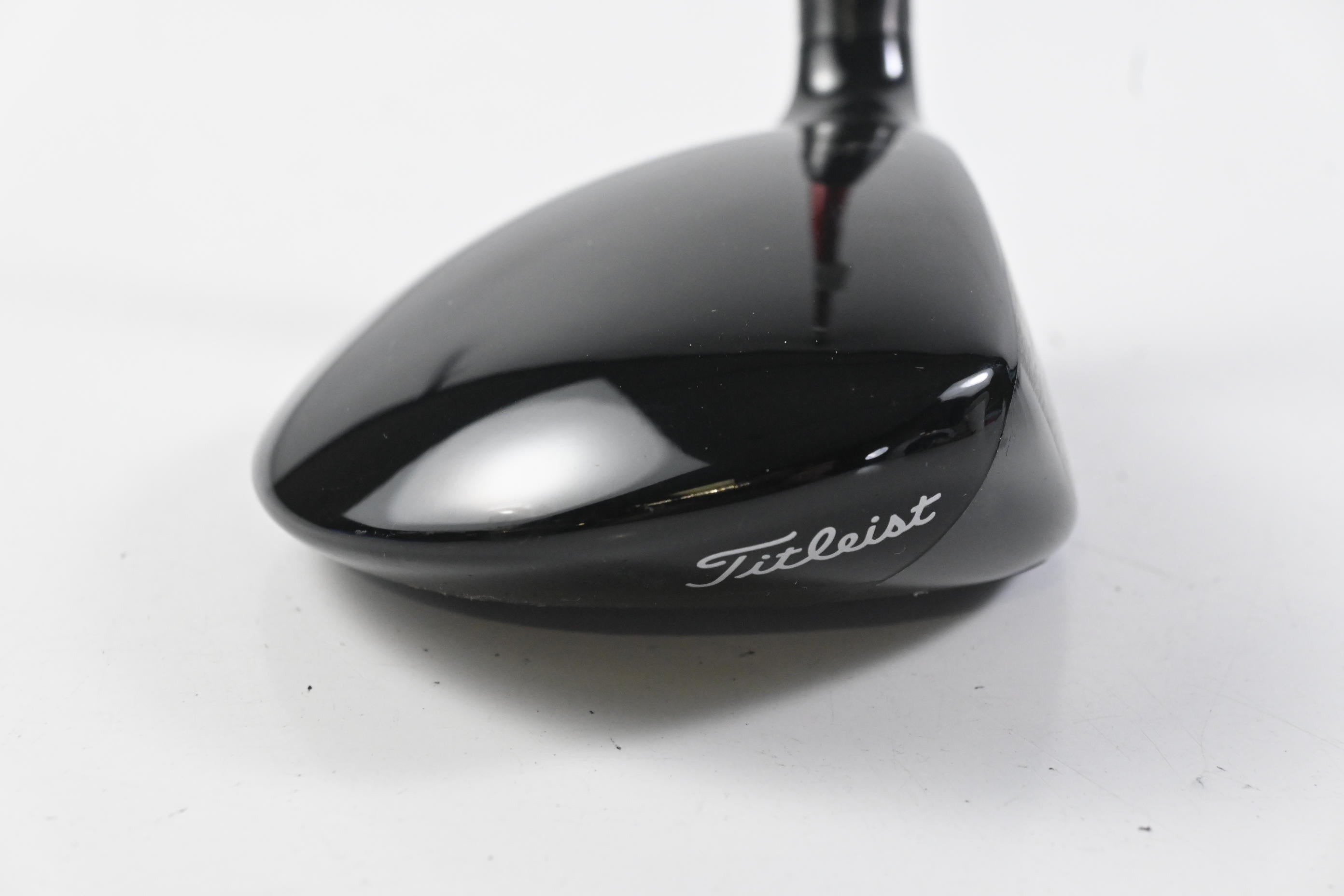 Titleist GT2 #5 Wood / 18 Degree / Regular Flex Denali Red 60 Shaft