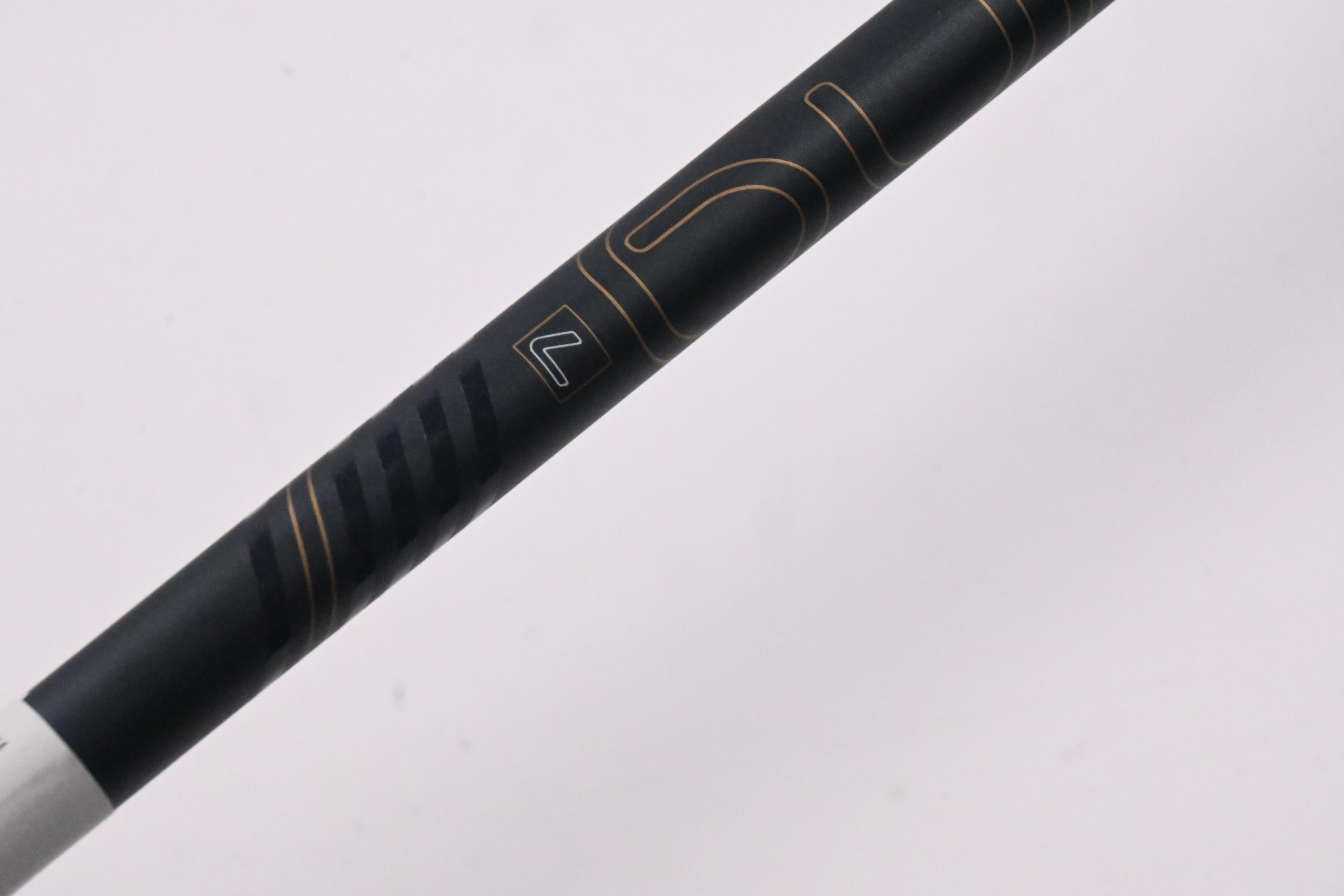 Ladies Ping ChipR LE  / 38.5 Degree / Black Dot / Ladies Flex Ping ULT 250 Shaft