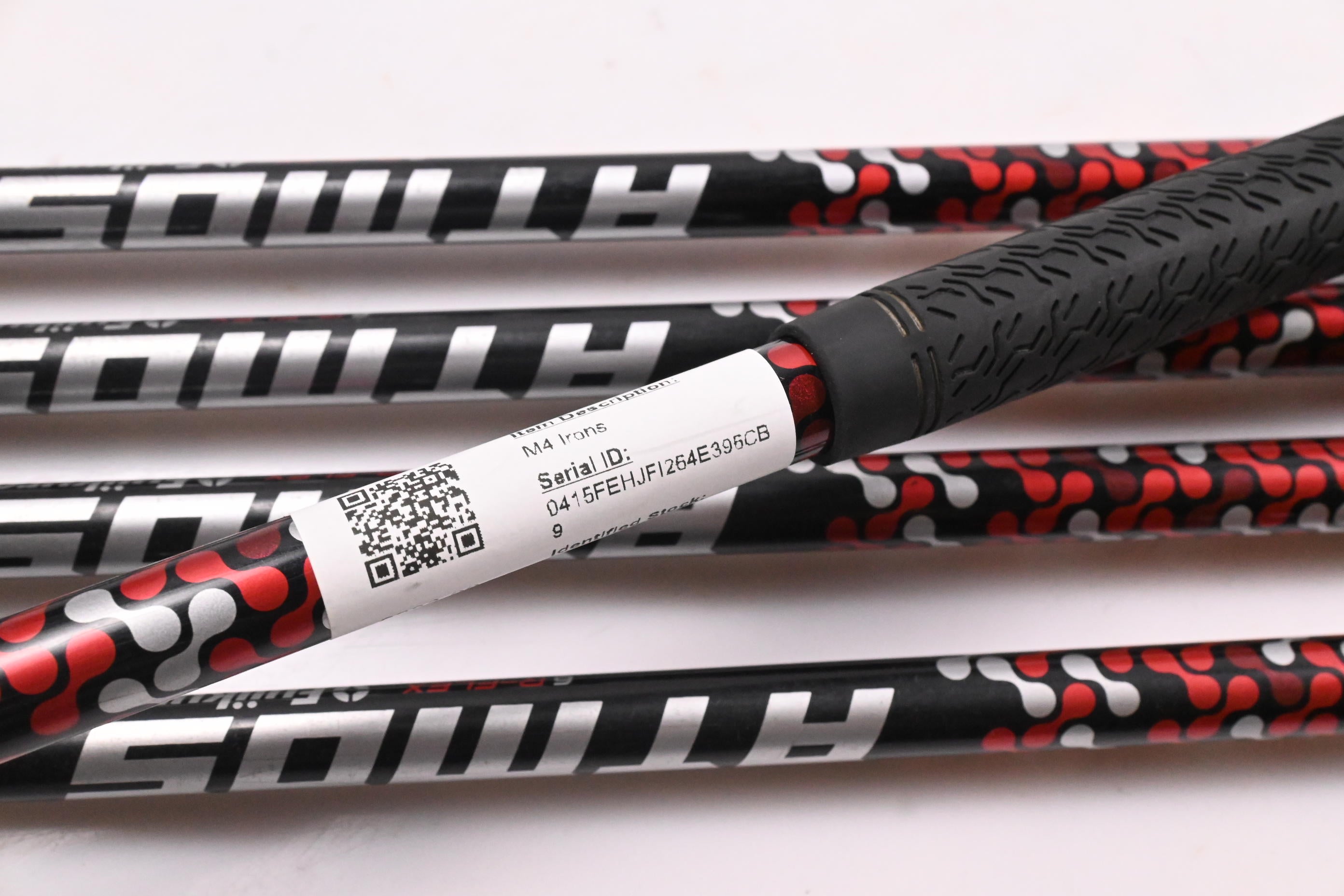Taylormade M4 Irons / 7-PW+SW / Regular Flex Fujikura Atmos Red 6 Shafts