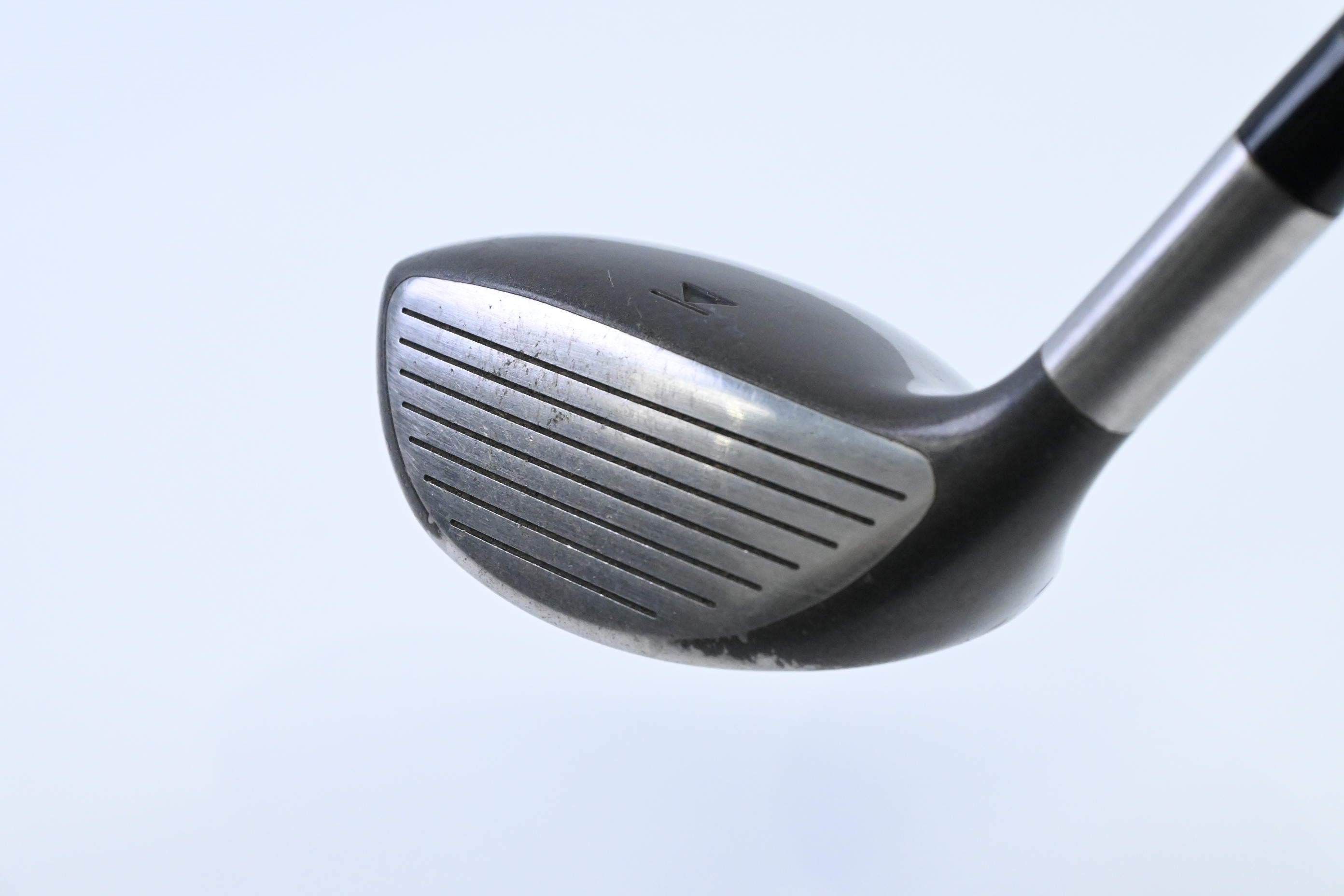 Titleist 975 F #3 Wood / 13.5 Degree / Stiff Flex Titleist Ultralite Shaft