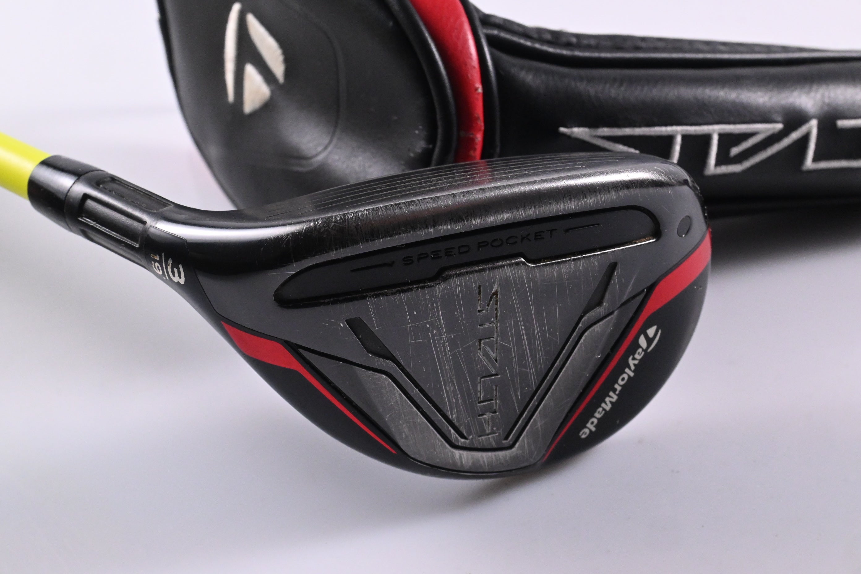 Left Hand Taylormade Stealth #3 Hybrid / 19 Degree / Regular Flex UST ProForce