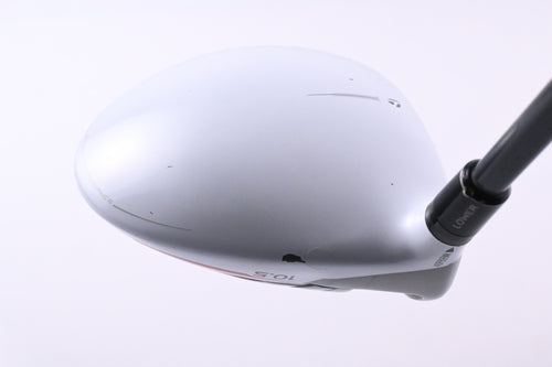 Left Hand Taylormade R15 Driver / 10.5 Degree / Regular Flex Speeder 57
