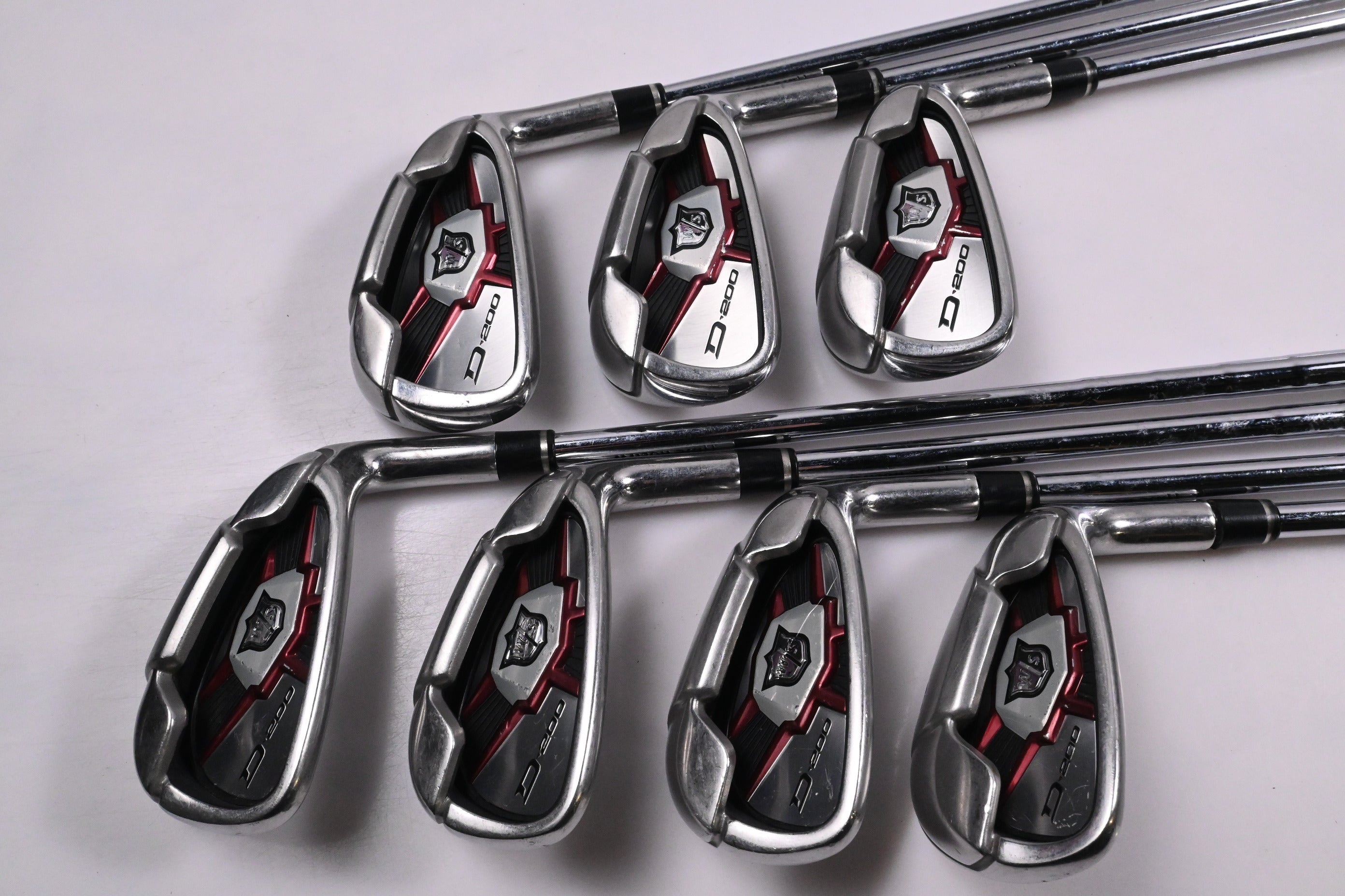 Wilson Staff D200 Irons / 5-PW+SW / Uniflex Wilson Staff SL85 Shafts
