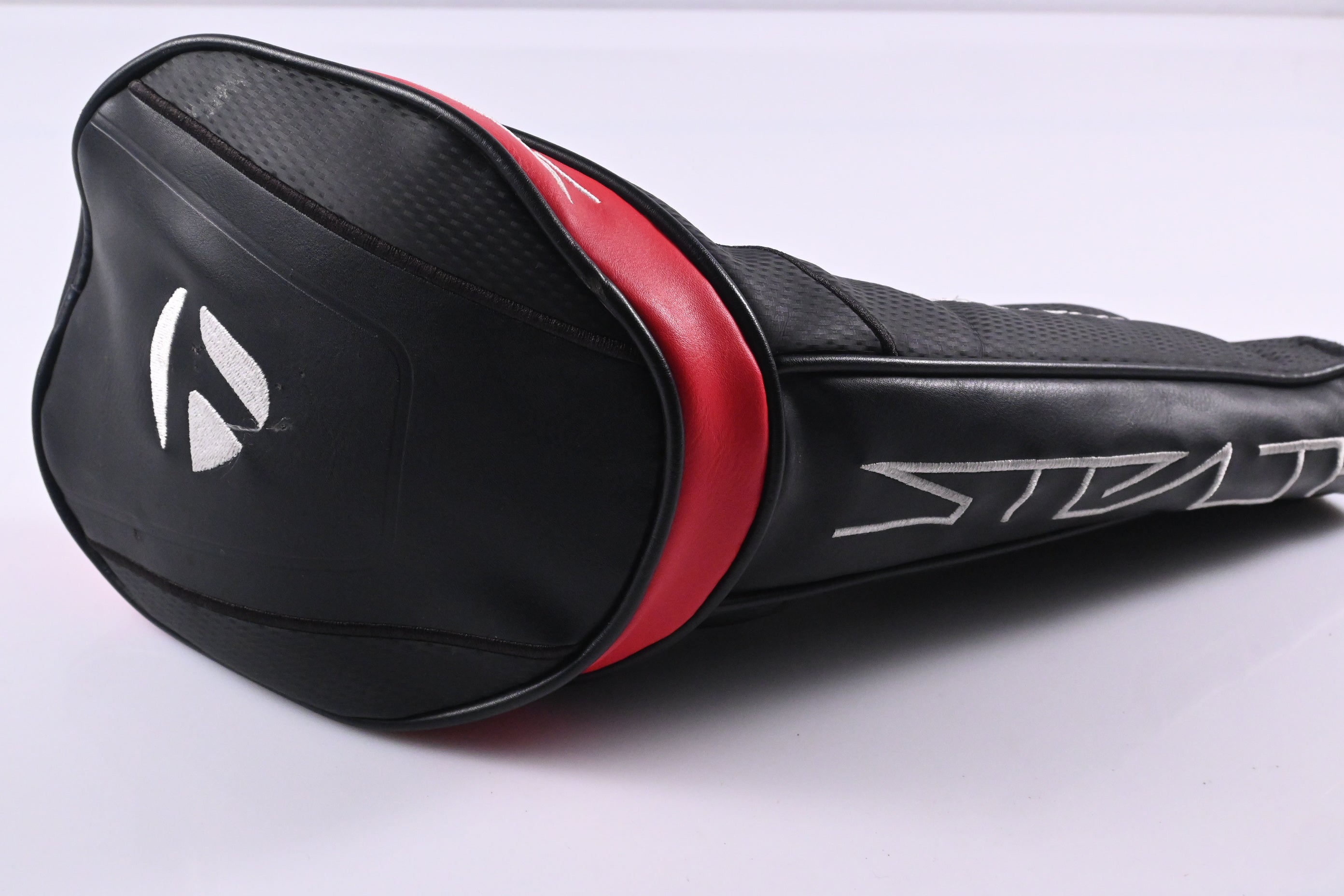 Taylormade Stealth Plus Driver / 9 Degree / Regular Flex Ventus TR Red 5 Shaft