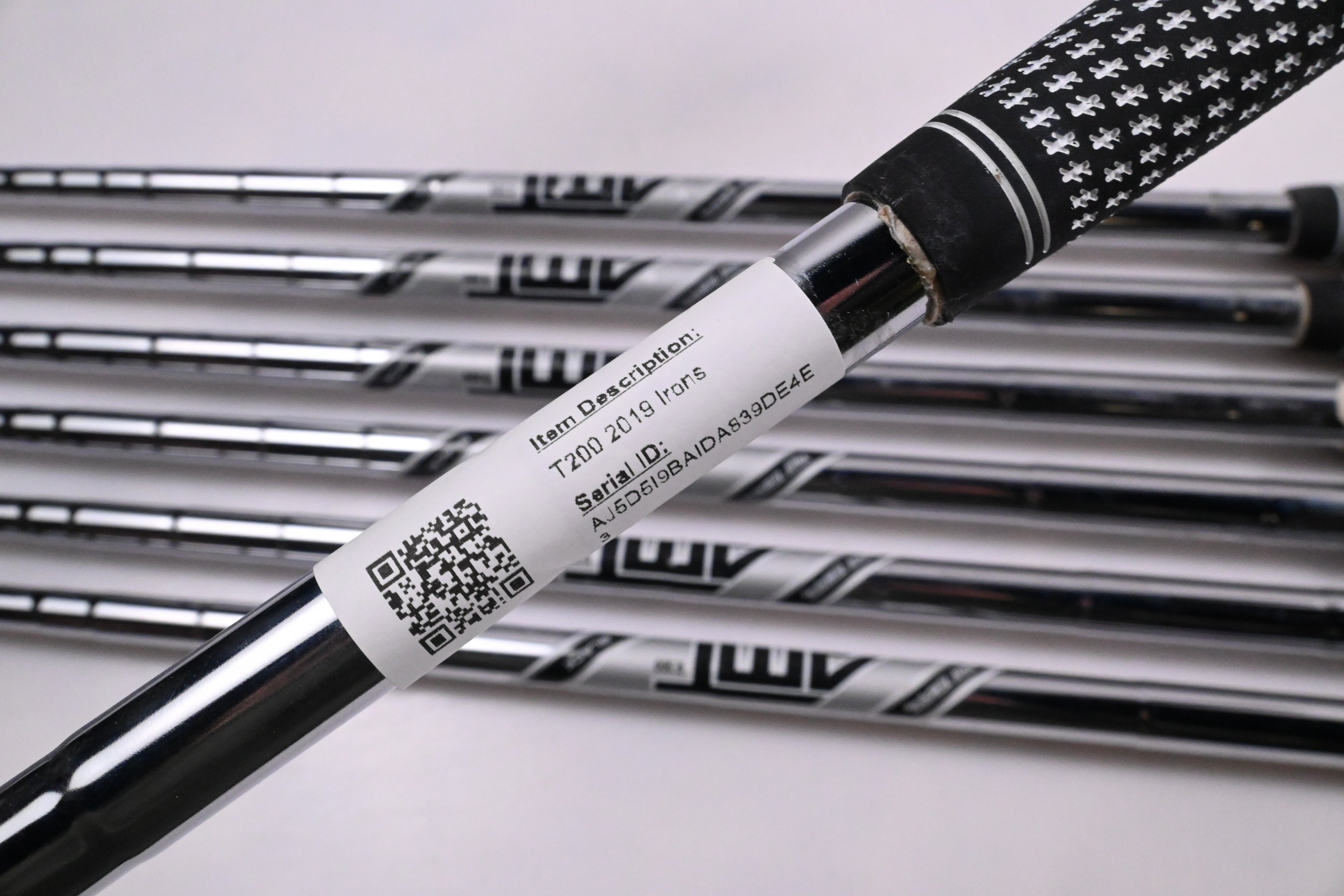 Titleist T200 2019 Irons / 5-PW+48° / Regular Flex AMT Black R300 Shafts