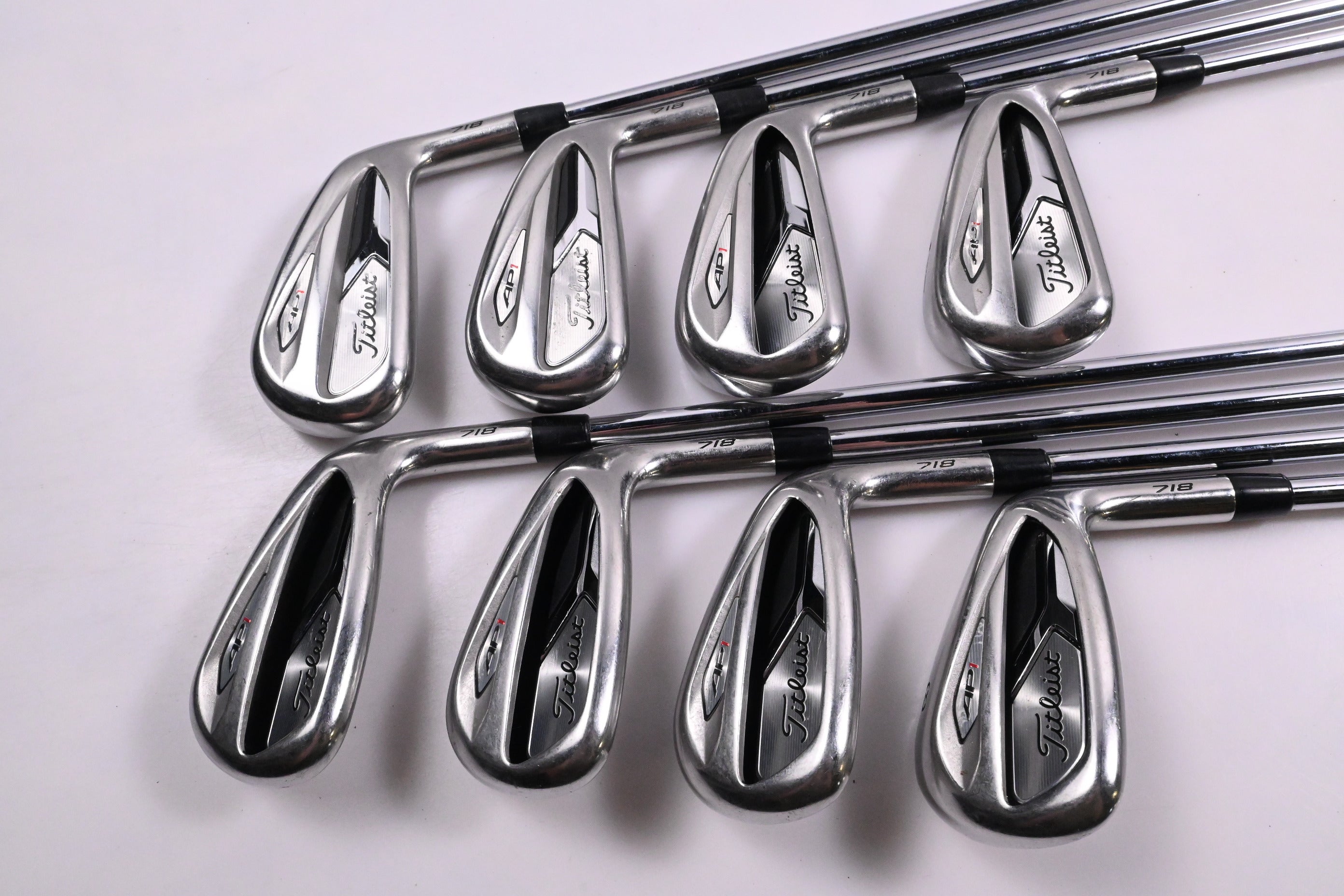 Titleist 718 AP1 Irons / 4-PW+48° / Regular Flex AMT Red R300 Shafts