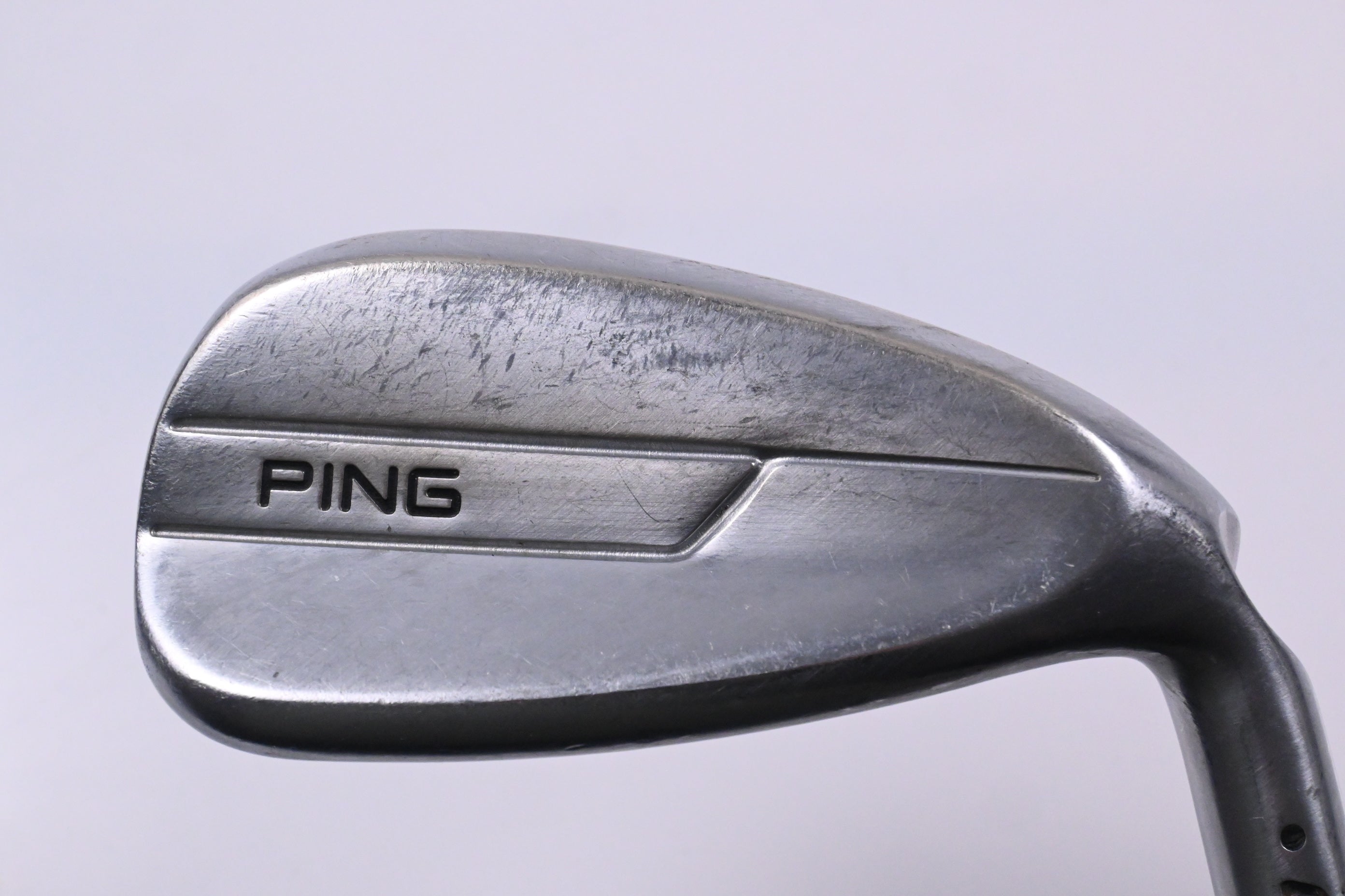 Ping G700 Gap Wedge / 49 Degree / Black Dot / Regular Flex UST Mamiya Recoil 780