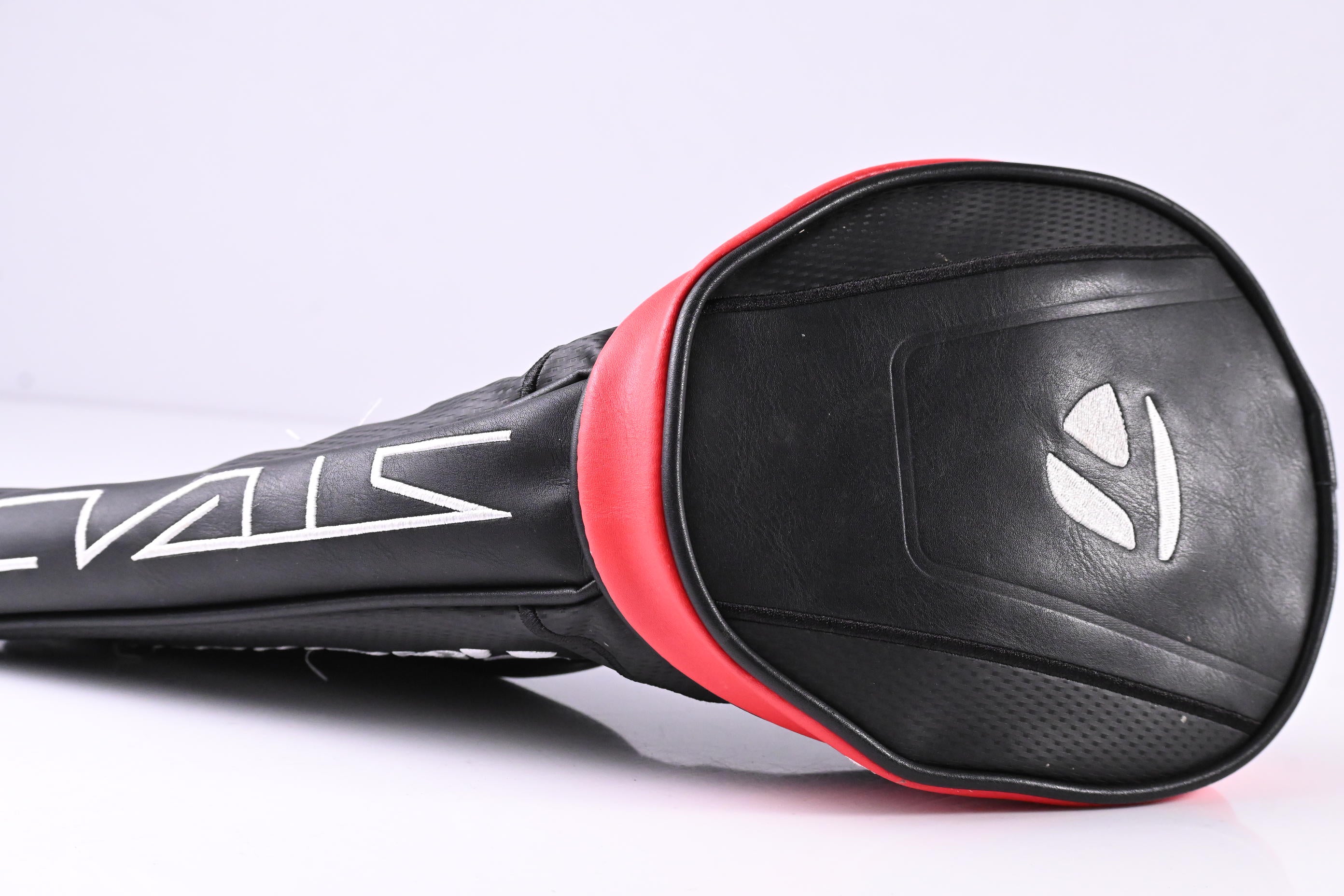 Taylormade Stealth Driver / 9 Degree / Regular Flex Aldila Ascent Red 60 Shaft