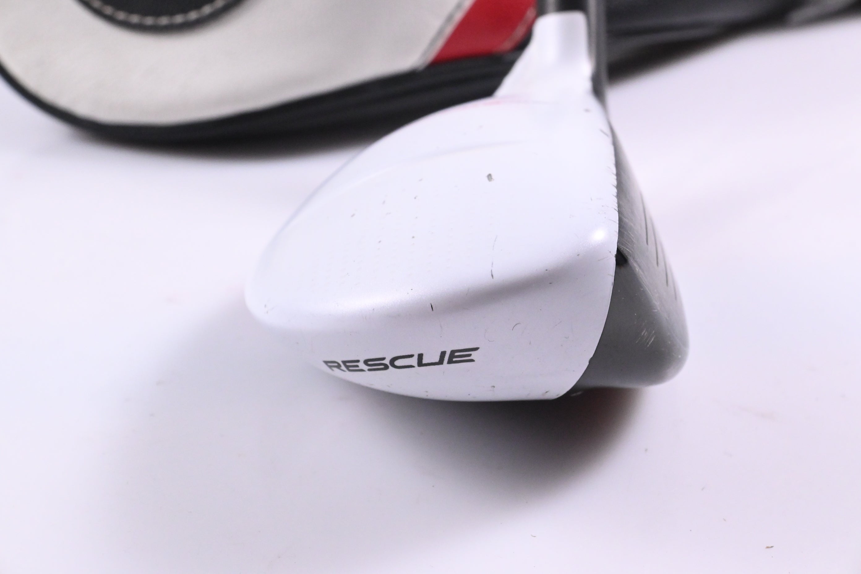 Ladies Taylormade Aeroburner #4 Hybrid / 22 Degree / Ladies Flex Matrix Speed 55