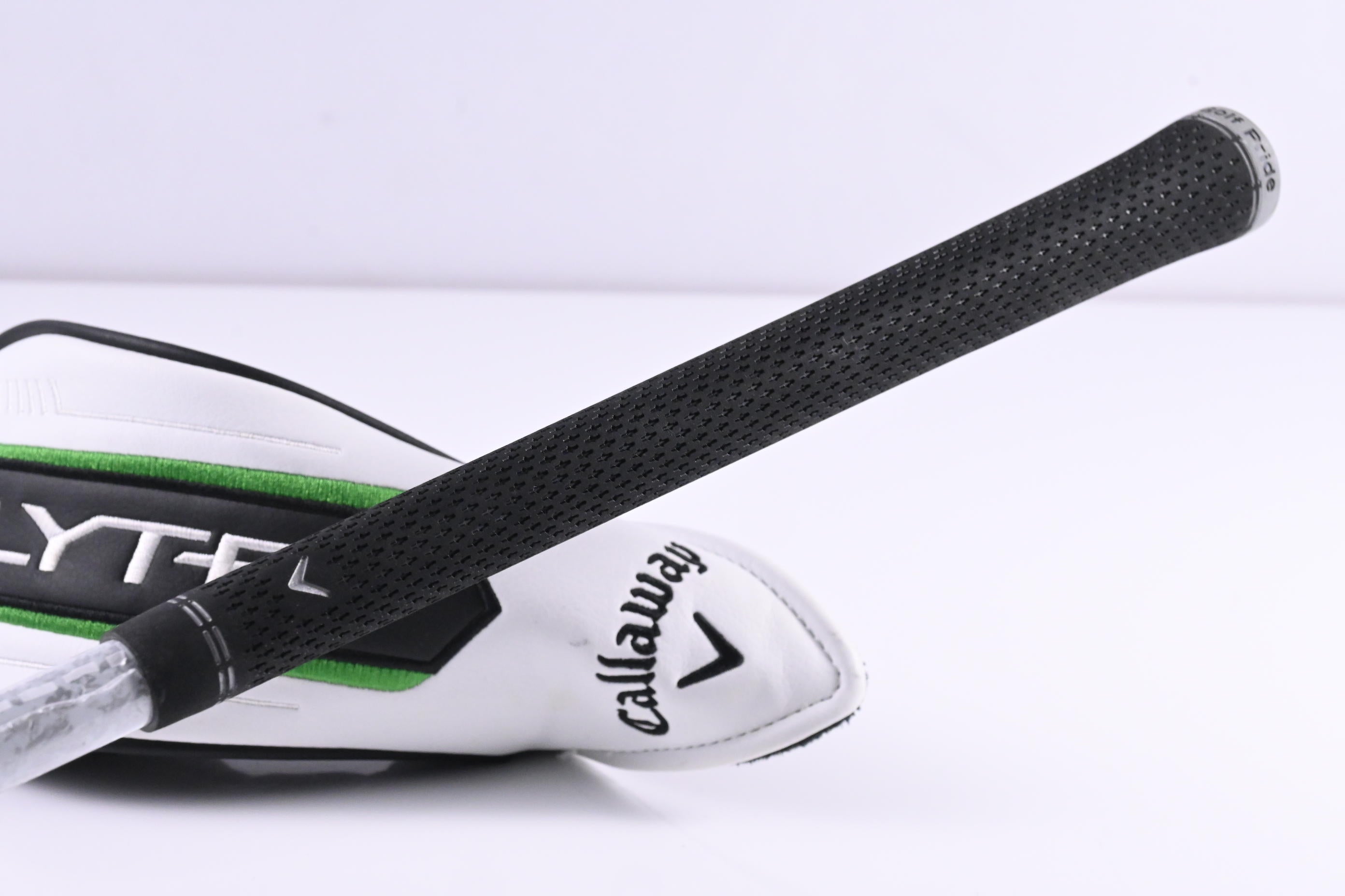 Callaway Elyte #4 Hybrid / 22 Degree / Regular Flex Denali Charcoal 60 Shaft