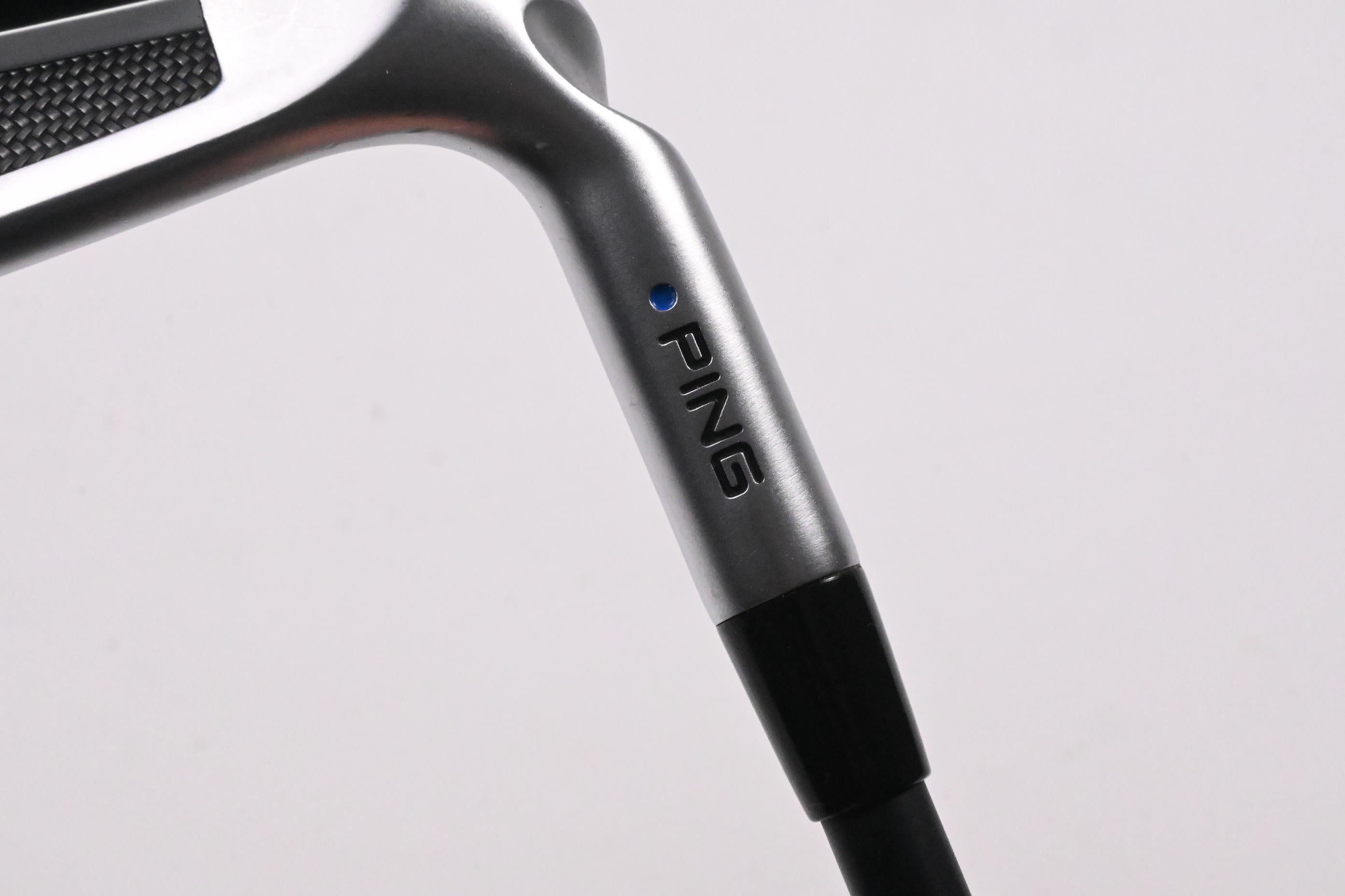 Ping ChipR / 38.5 Degree / Blue Dot / Senior Flex Ping ALTA CB Black AWT Shaft