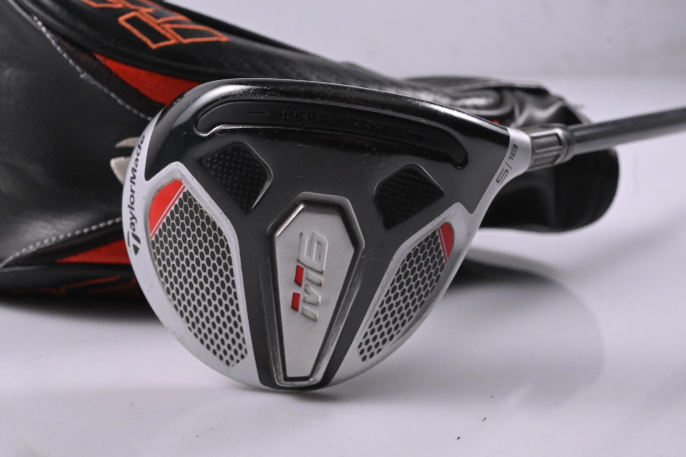Taylormade M6 #5 Wood / 18 Degree / Regular Flex Fujikura Atmos Orange 5 Shaft