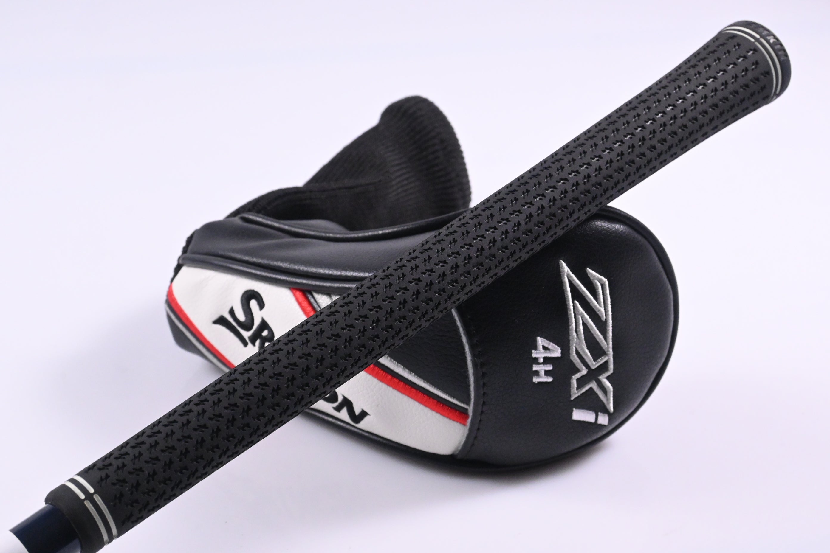 Srixon ZXi #4 Hybrid / 22 Degree / Regular Flex Fujikura Ventus TR Blue 7 Shaft