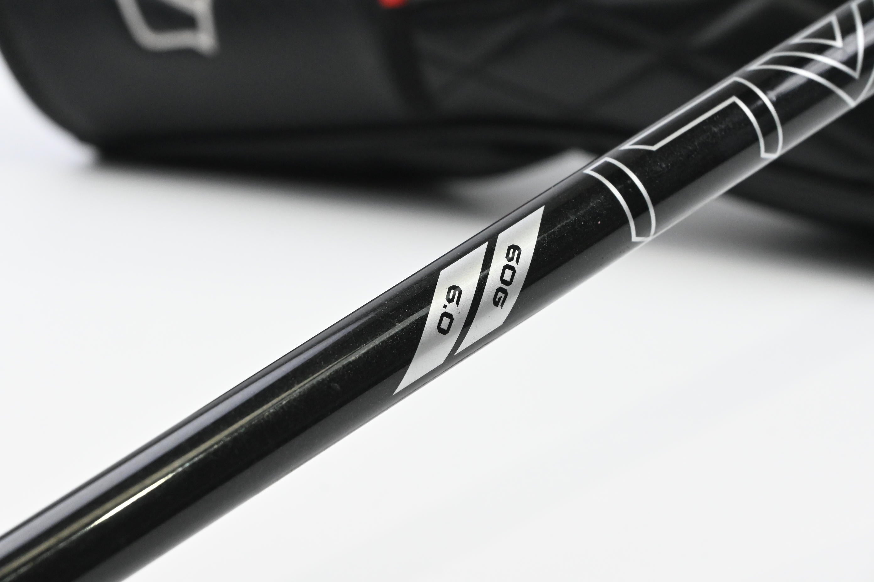 Wilson DYNAPWR 2025 LS Driver / 9 Degree / Stiff Flex Denali Black 60 Shaft