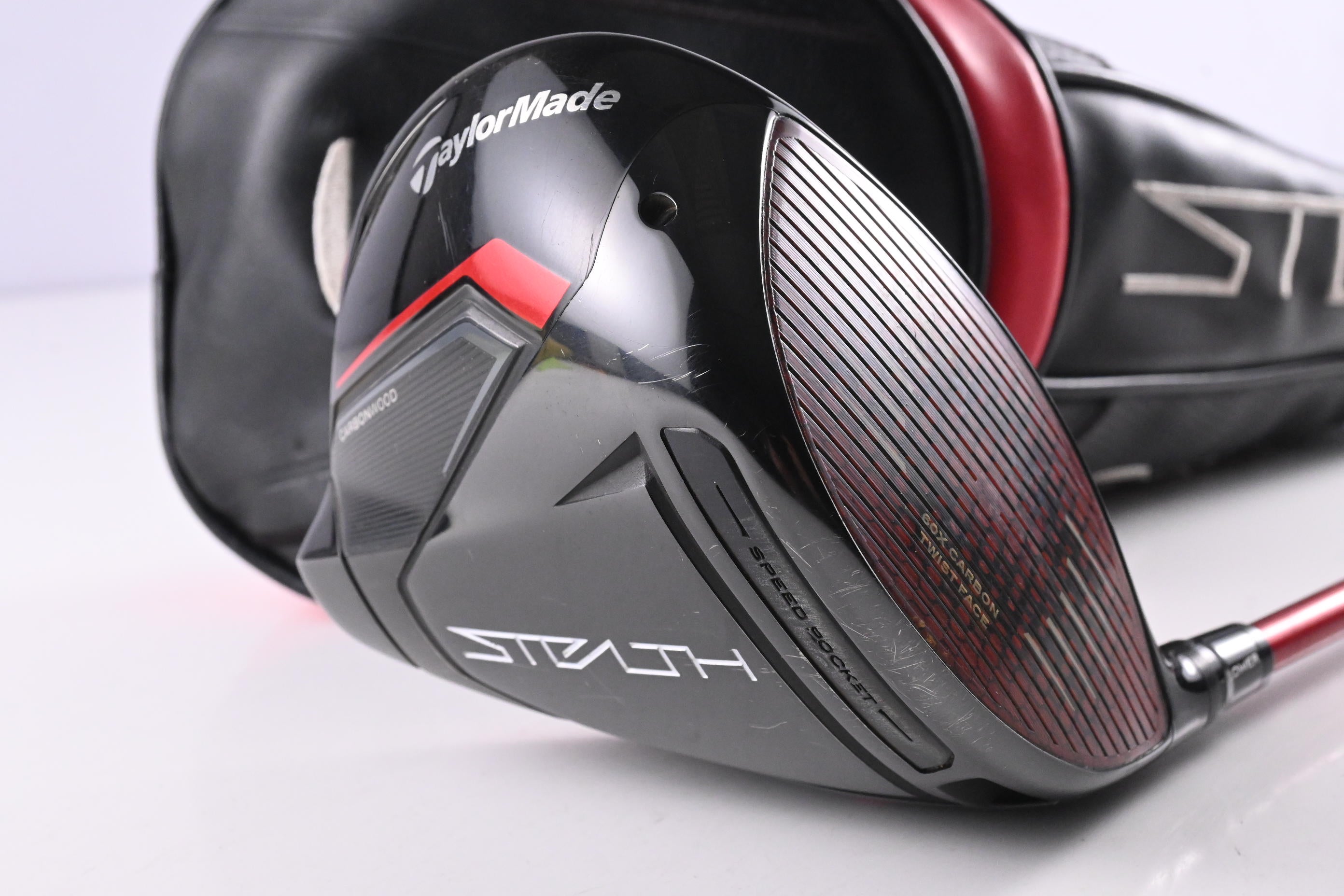 Taylormade Stealth Driver / 9 Degree / Regular Flex Speeder NX Red 50 Shaft