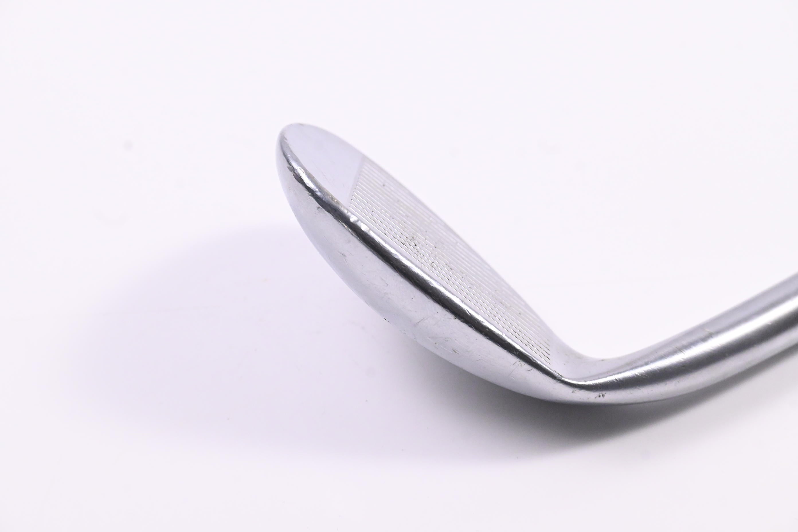 Nike VR V-Rev Sand Wedge / 56 Degree / Wedge Flex Dynamic Gold Shaft