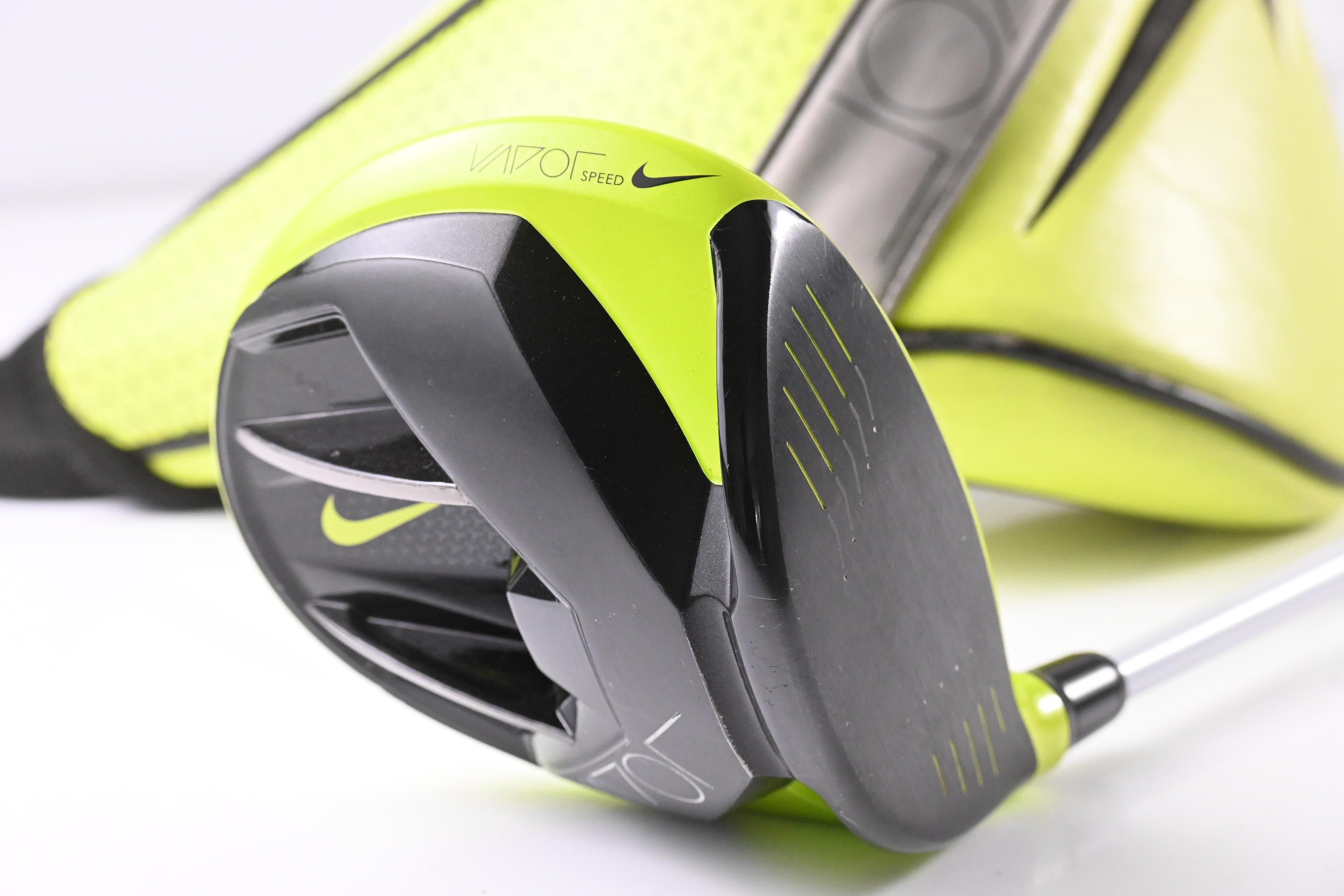 Nike Vapor Volt Ltd Ed Driver / 10.5 Degree / Stiff Flex Fubuki Z 50 Shaft