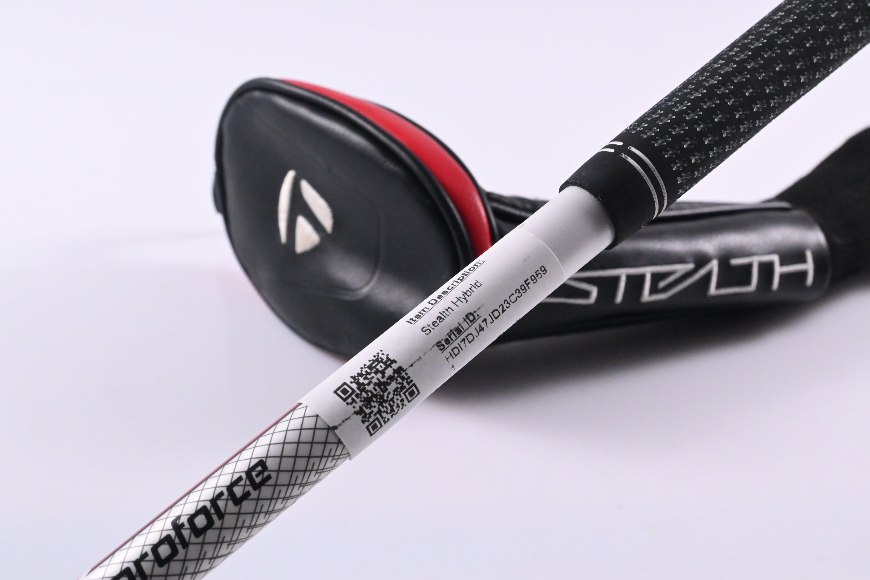 Left Hand Taylormade Stealth #3 Hybrid / 19 Degree / Regular Flex UST ProForce