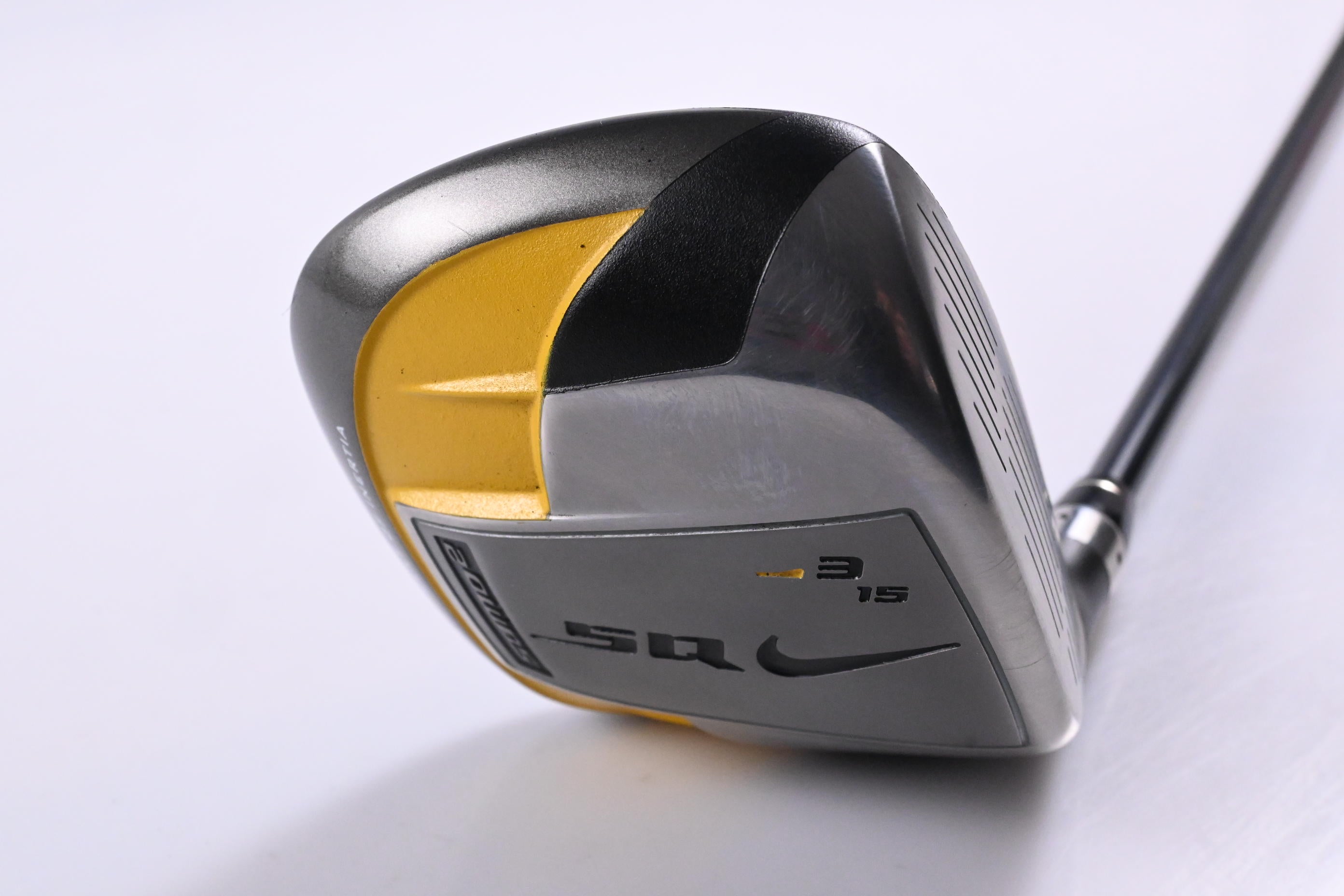 TaylorMade M6 Driver / 10.5 Degree / Stiff Flex Fujikura Atmos