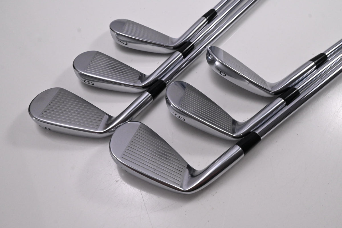 Mizuno Pro 225 Irons / 5-PW / Regular Flex N.S.Pro Modus³ Tour 105 Shafts