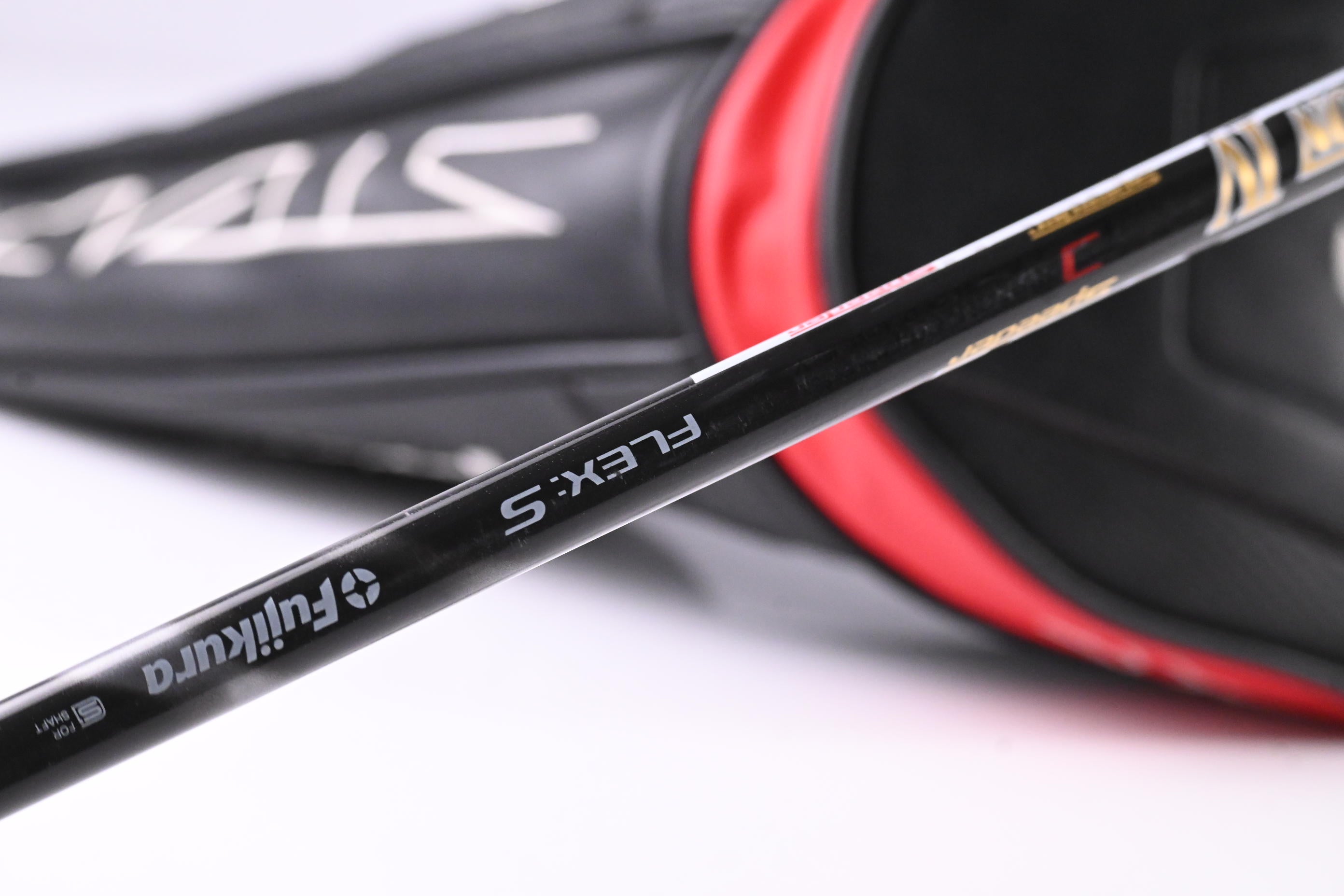 Taylormade Stealth Driver / 9 Degree / Stiff Flex Fujikura Speeder 661 Evolution