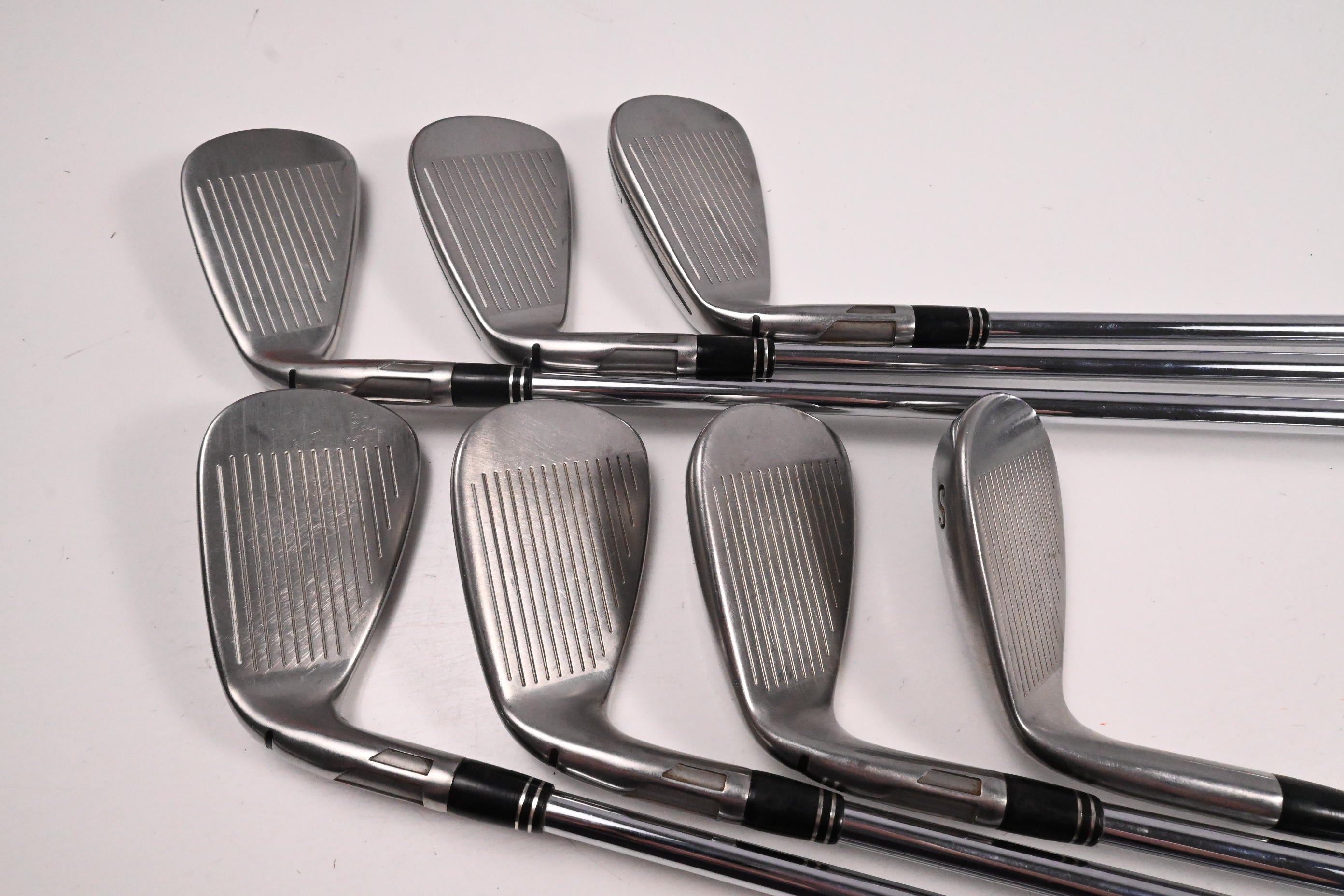 Taylormade SIM2 Max Irons / 5-PW+SW / Stiff Flex FCM Rifle Precision Shafts