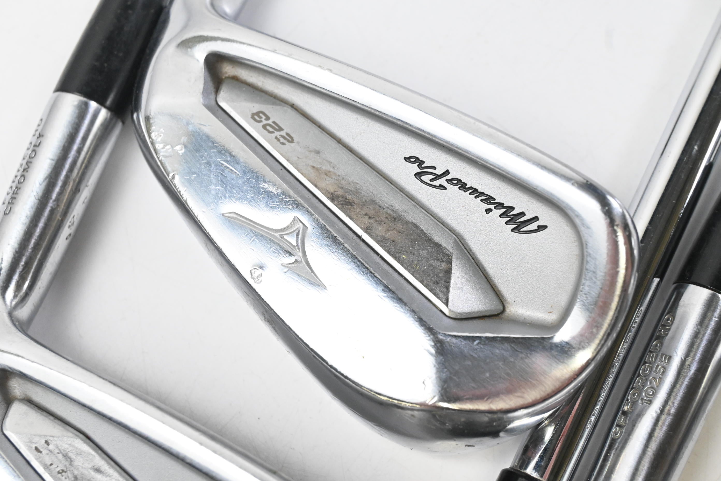Mizuno Pro 223 Irons / 6-PW / X-Flex KBS Tour 130 Steel Shafts