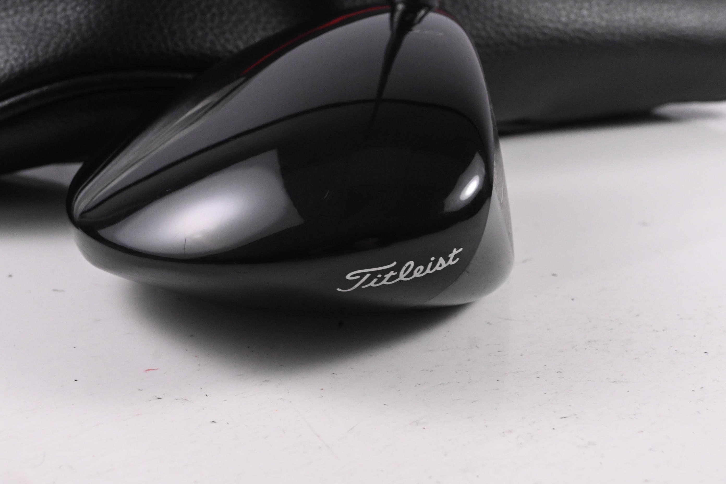 Titleist GT3 Driver / 9 Degree / Stiff Flex Mitsubishi Tensei 1K Blue 55 Shaft
