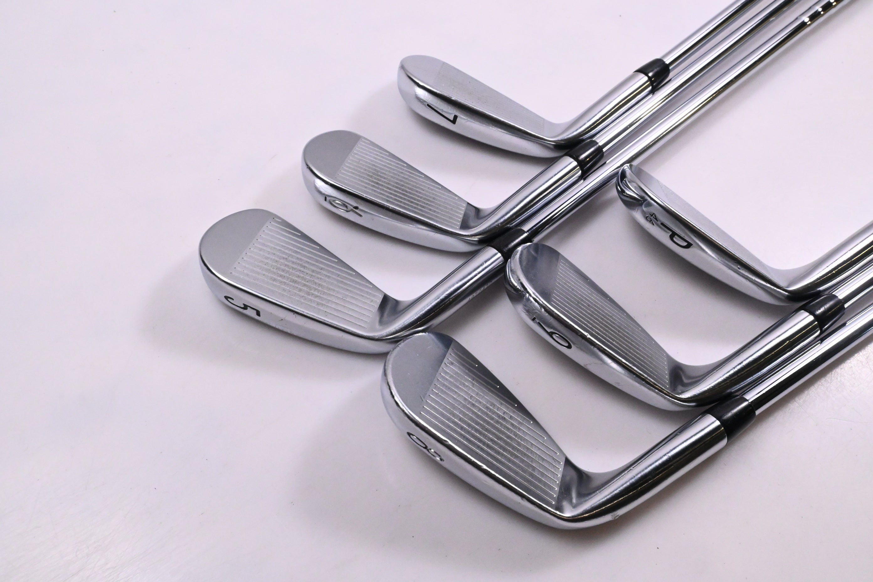 Titleist T100 2019 Irons / 5-PW / Stiff Flex AMT Black S300 Shafts