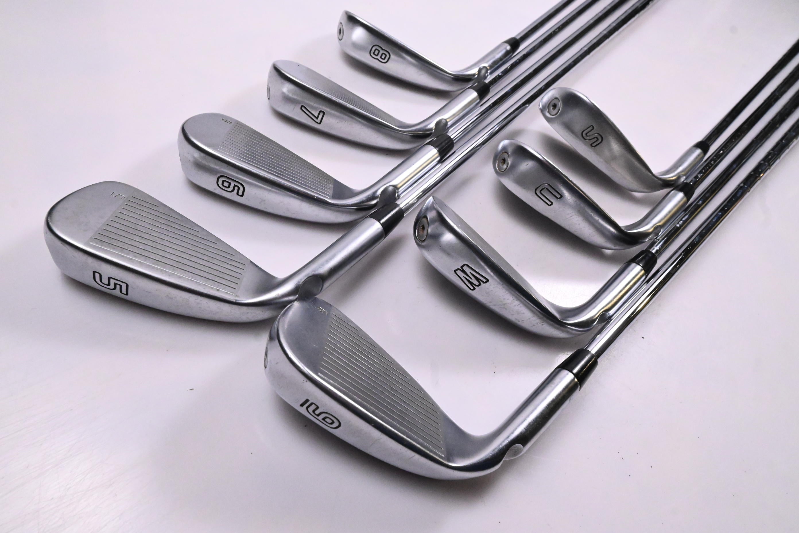 Ping G425 Irons / 5-PW+GW+SW / Blue Dot / Regular Flex Elevate 95 Steel Shafts