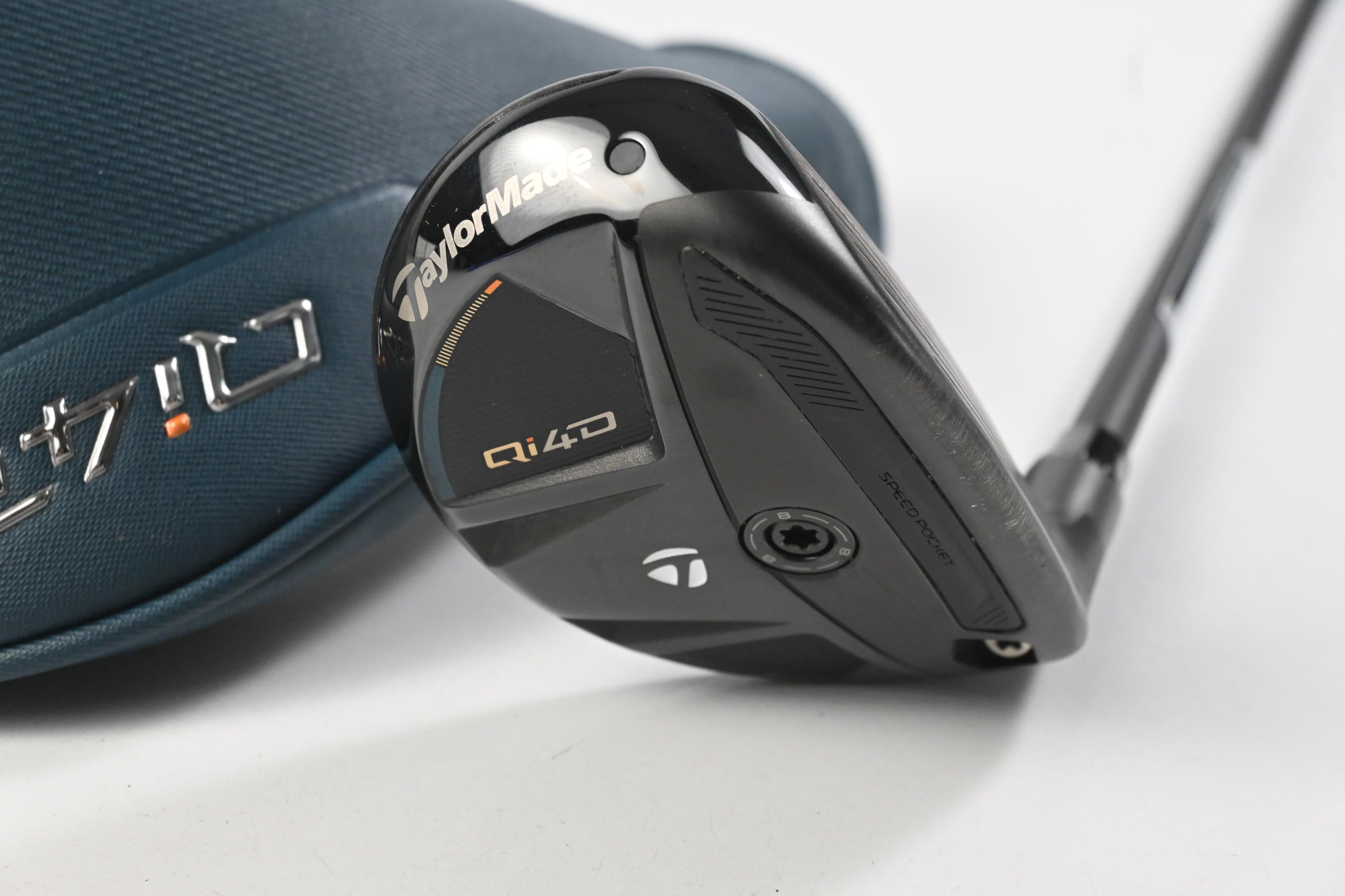 Taylormade Qi4D #4 Hybrid / 22 Degree / Regular Flex KBS Reax 65 Shaft