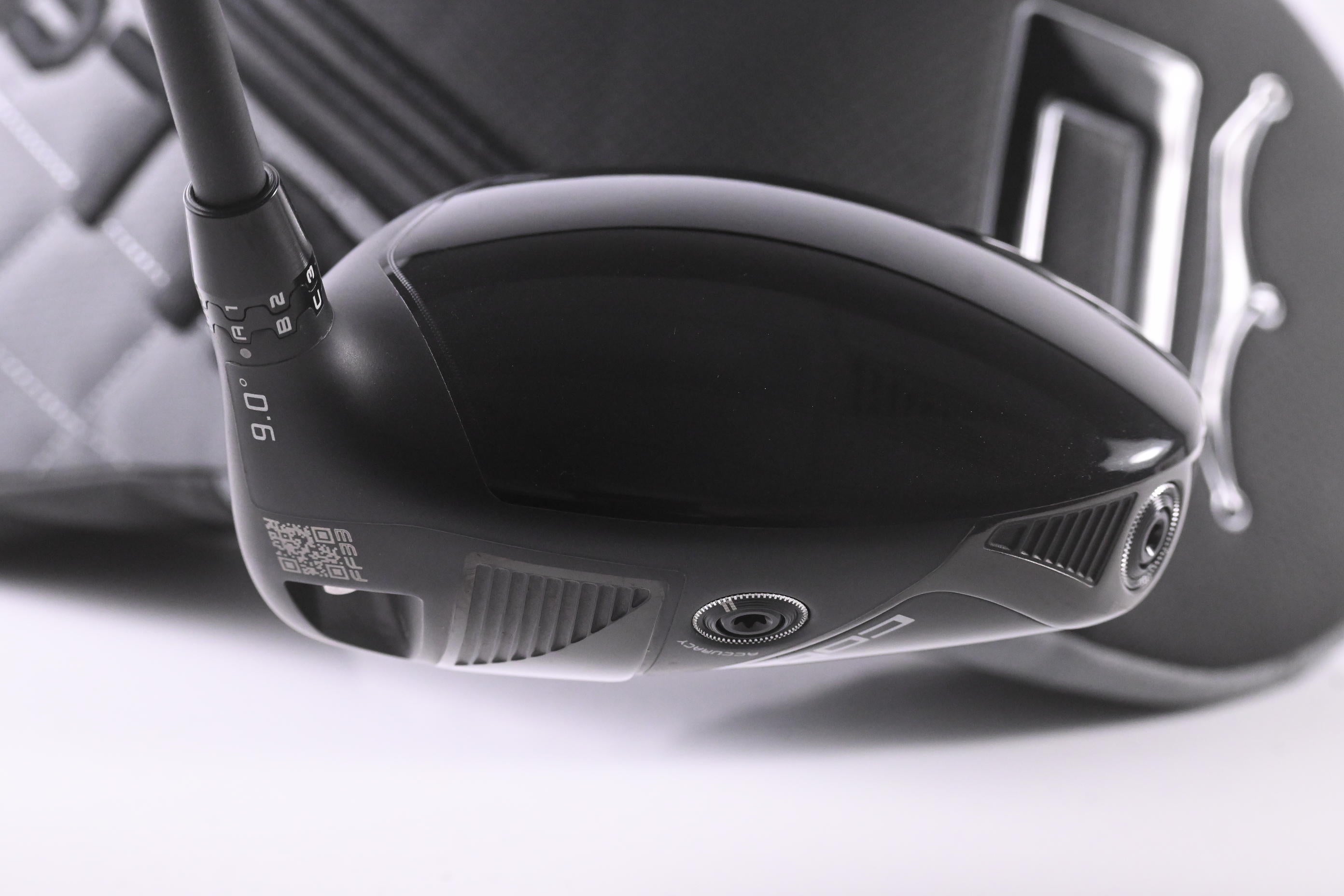 Cobra OPTM LS Driver / 9 Degree / Stiff Flex Denali Frost Black 60 Shaft