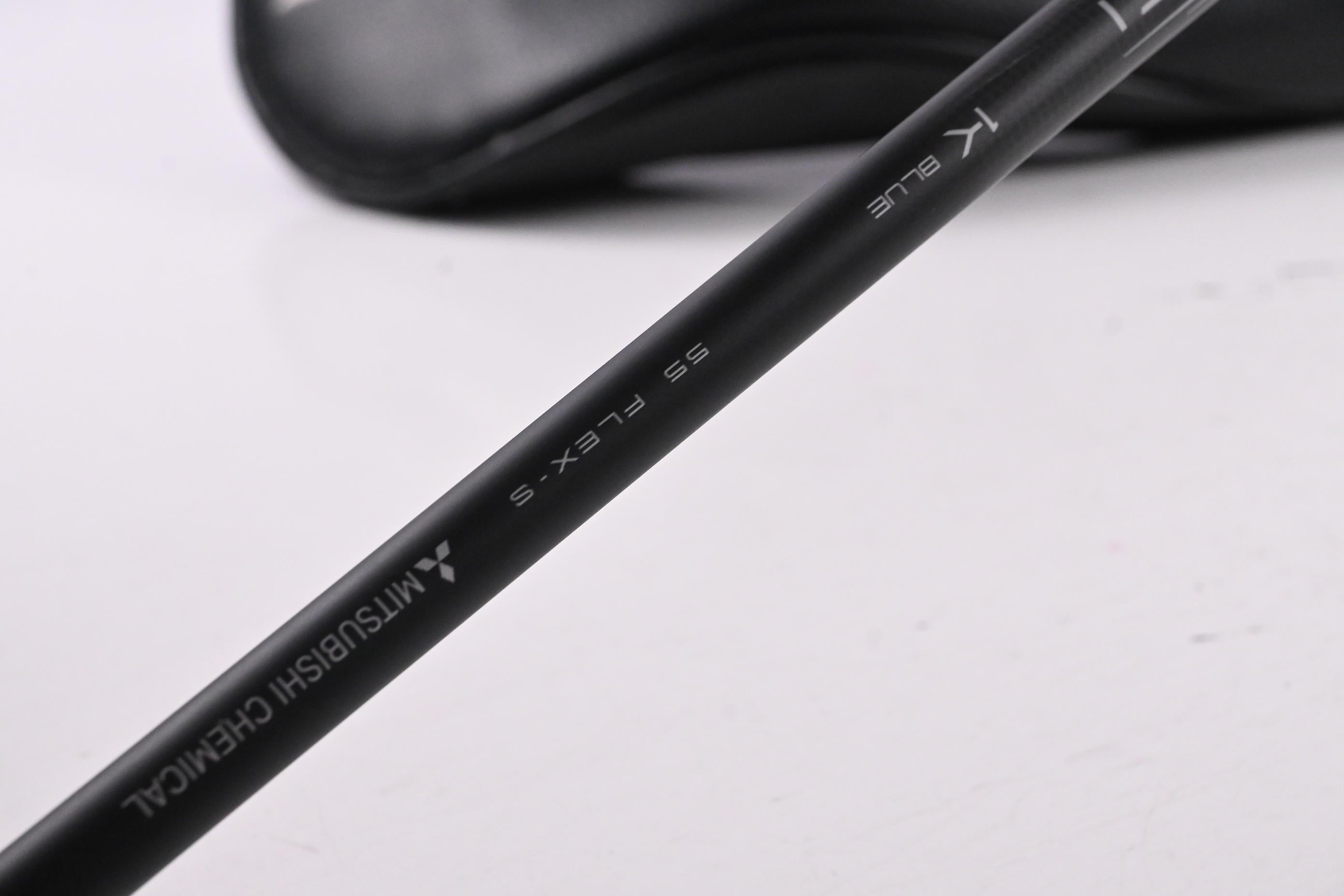 Titleist GT3 Driver / 9 Degree / Stiff Flex Mitsubishi Tensei 1K Blue 55 Shaft