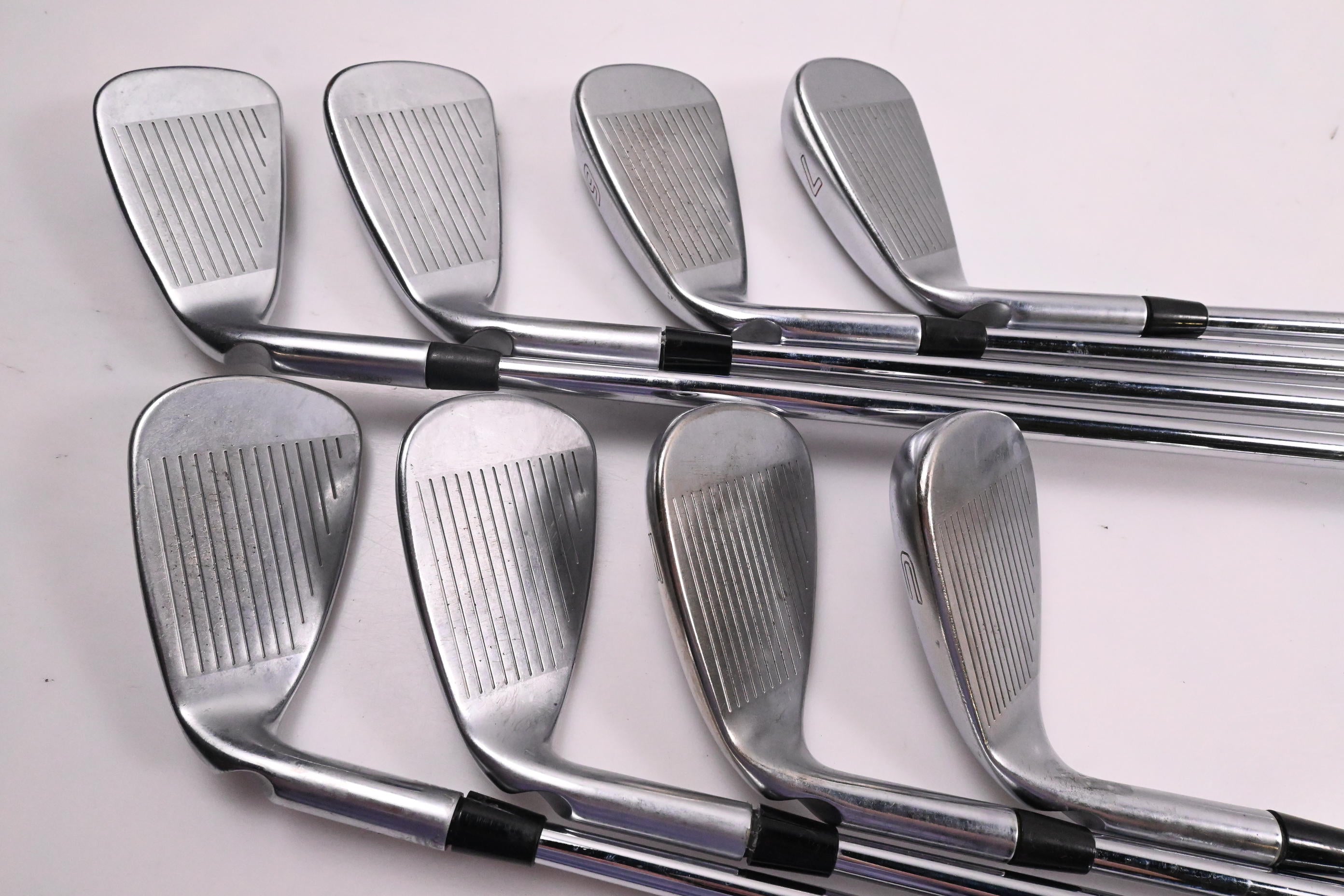Ping G700 Irons / 4-PW+UW / Red Dot / Regular Flex Dynamic Gold 105 R300 Shafts