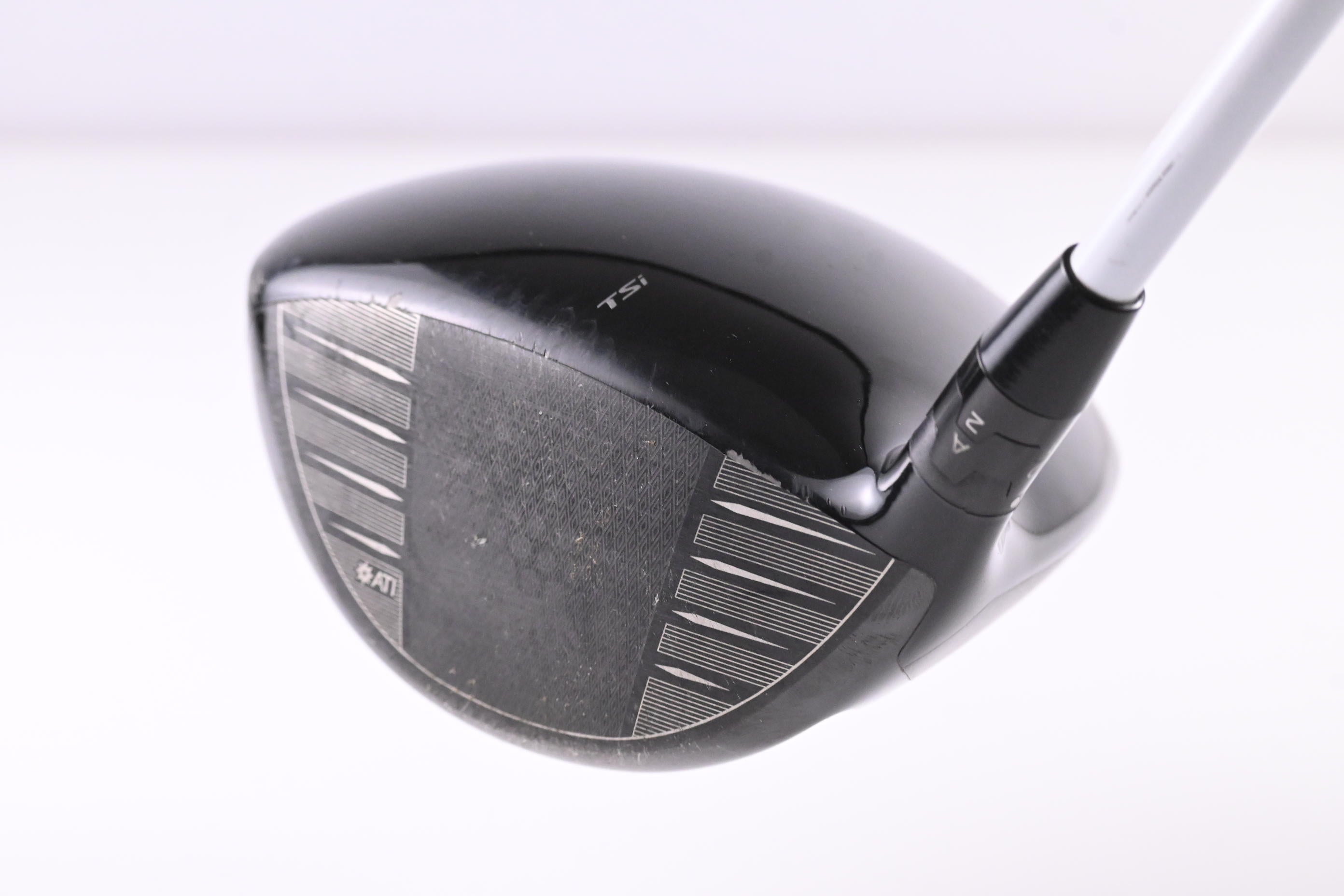 Titleist TSi1 Driver / 10 Degree / Regular Flex Aldila Ascent 40 Shaft