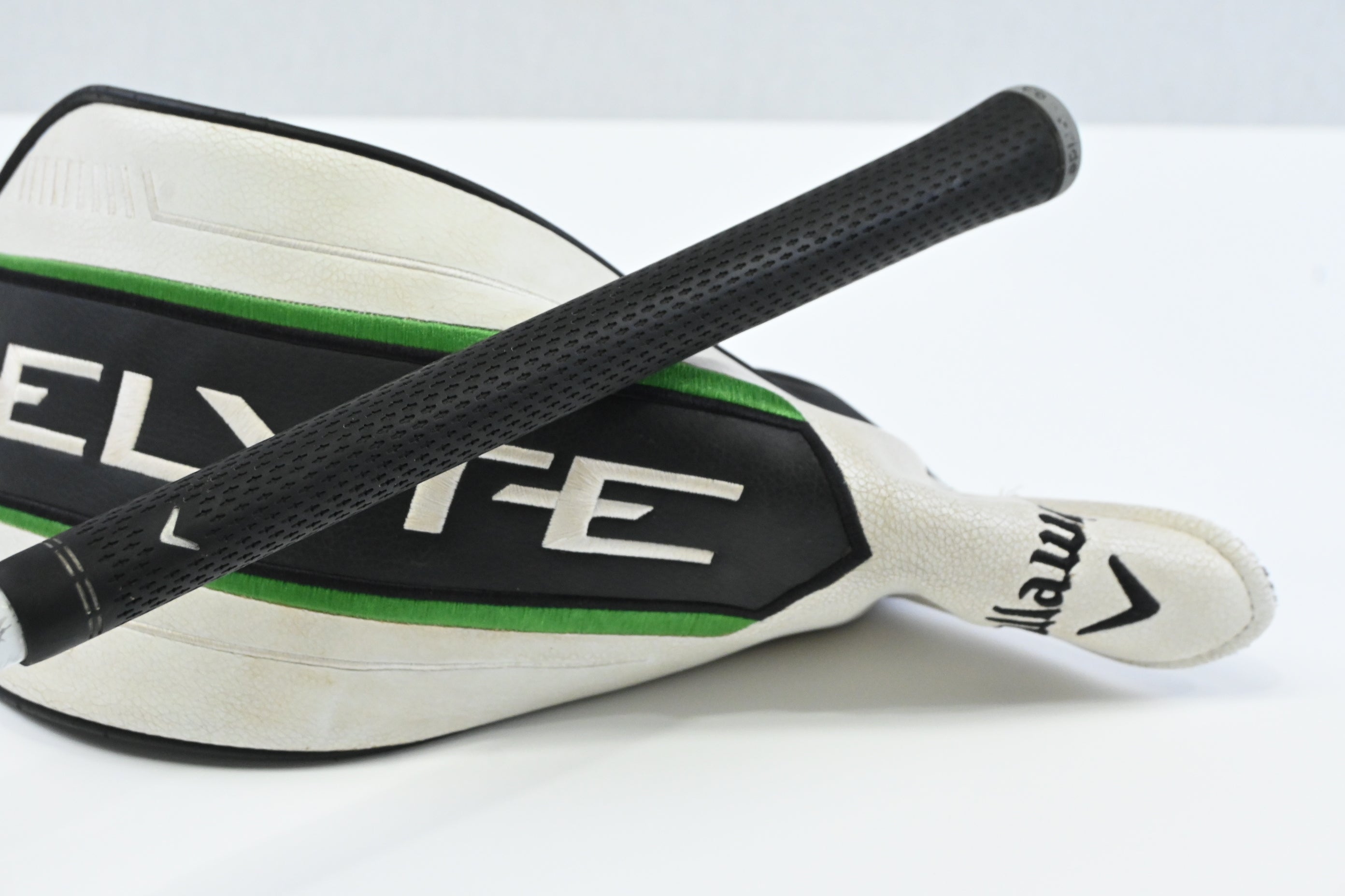 Callaway Elyte Driver / 10.5 Degree / Regular Flex Denali Charcoal 50 Shaft