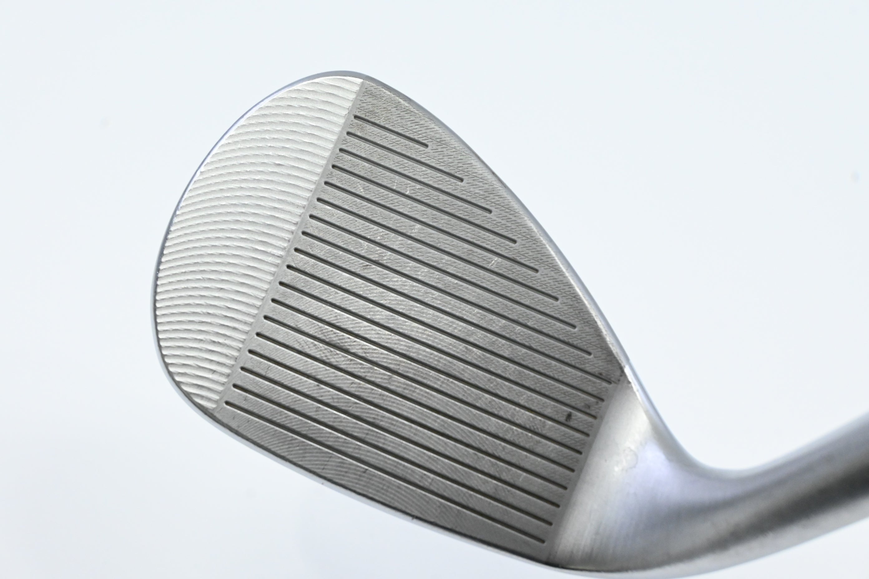 Cleveland CBX 4 Zipcore Pitching Wedge / 48 Degree / Wedge Flex KBS Hi-Rev 2.0