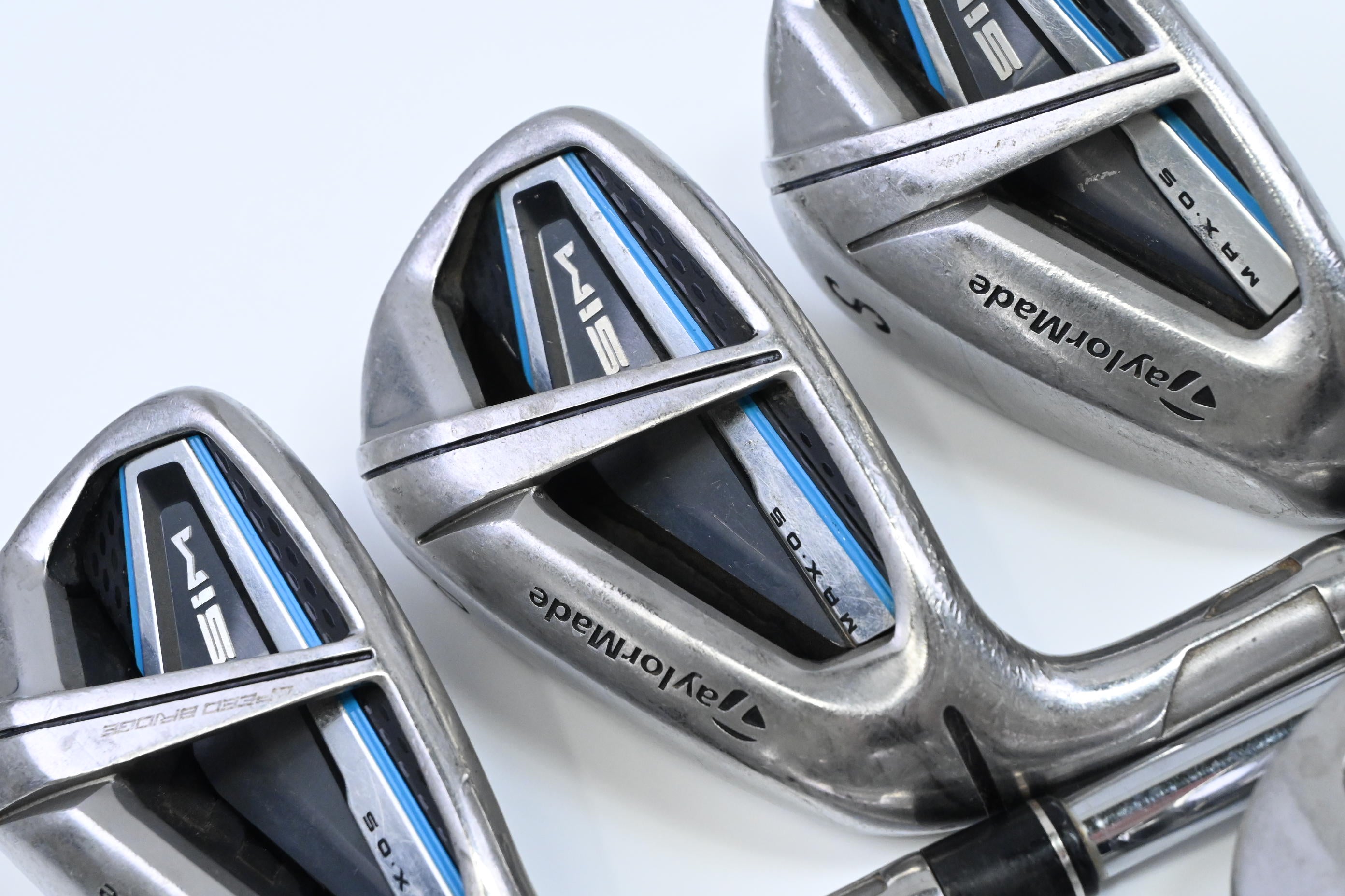 Left Hand Taylormade SIM Max OS Irons / 5-PW+SW / Regular Flex KBS MAX 85 Shafts