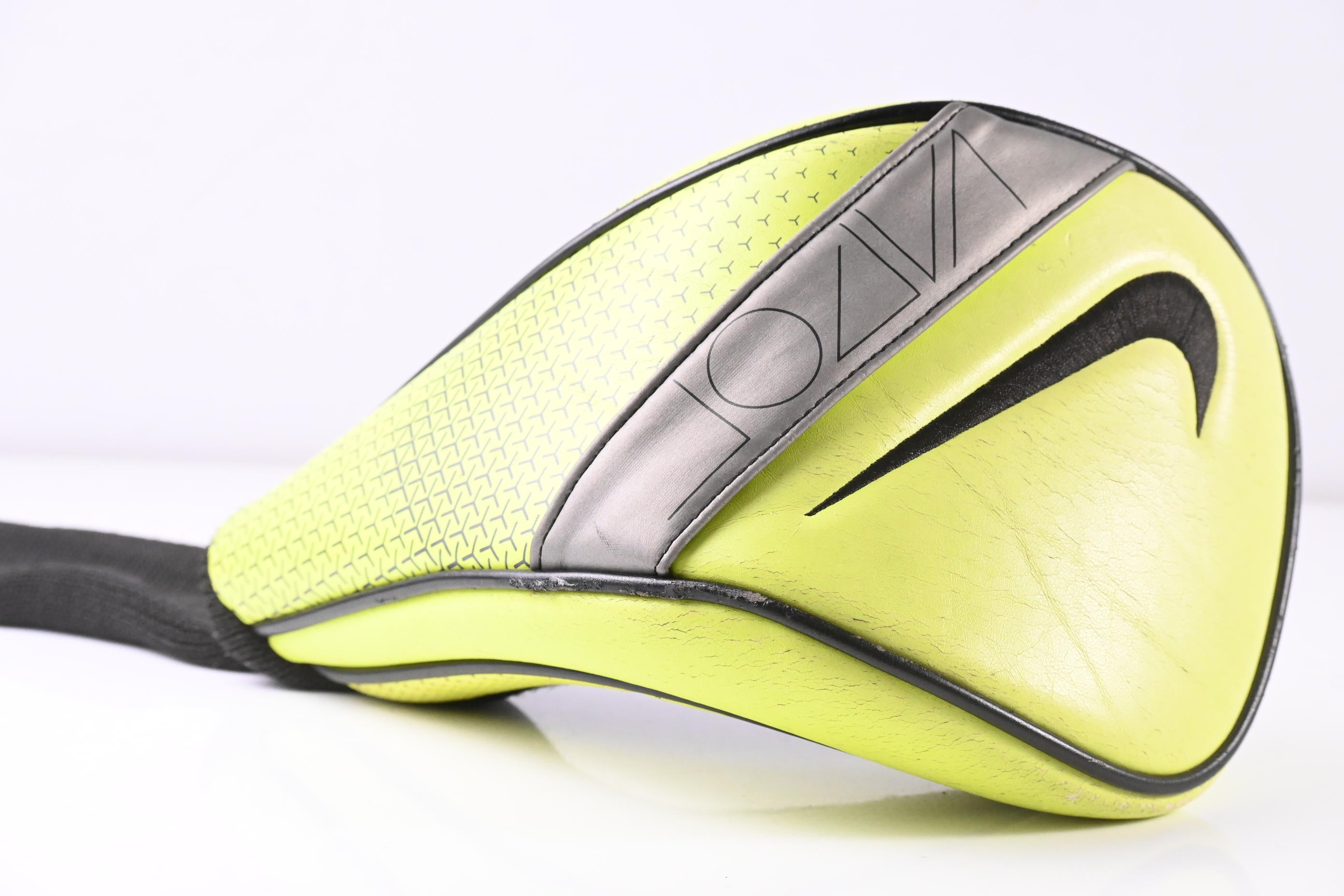 Nike Vapor Volt Ltd Ed Driver / 10.5 Degree / Stiff Flex Fubuki Z 50 Shaft