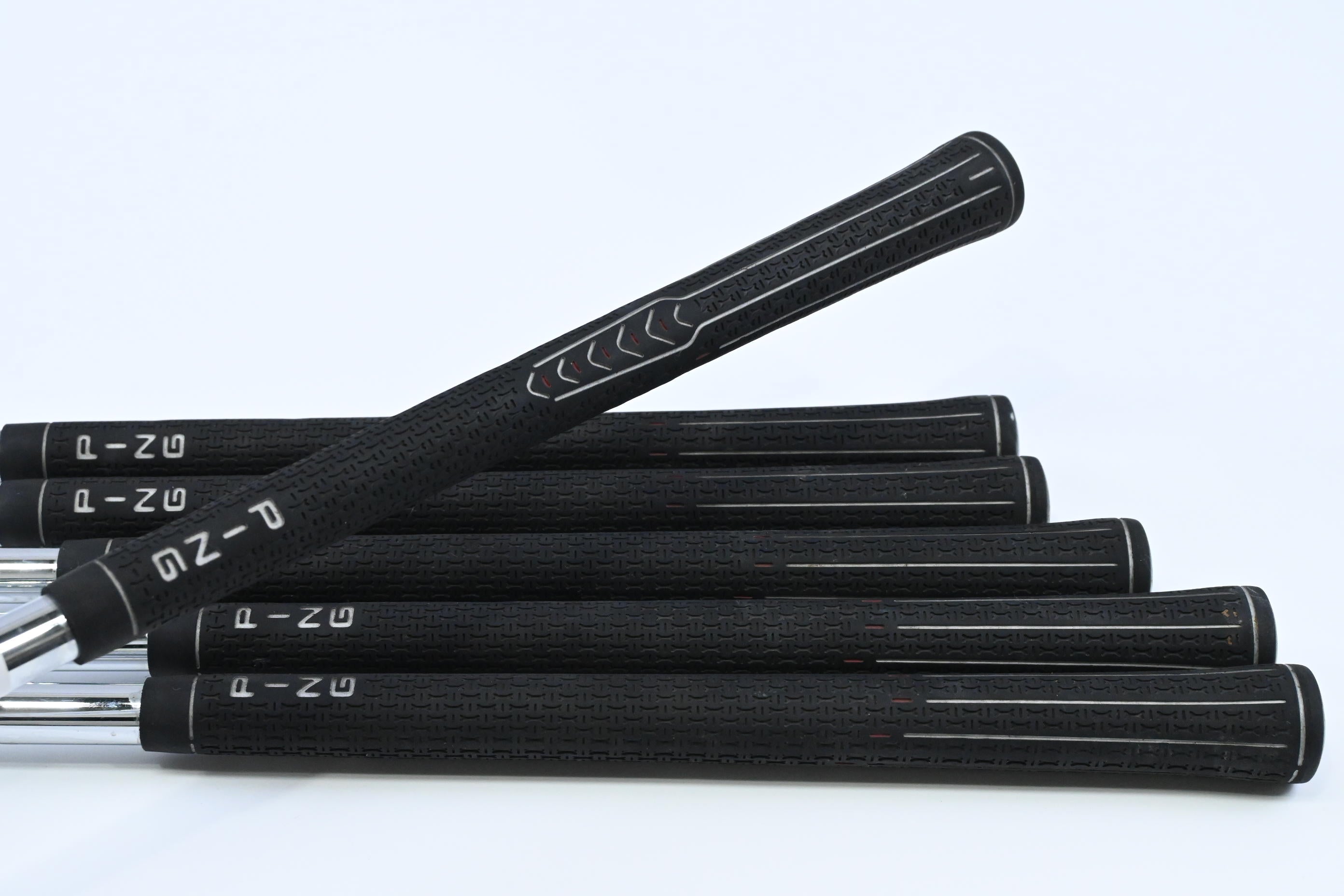 Ping G15 Irons / 4-9 / Black Dot / Regular Flex Ping AWT Shafts