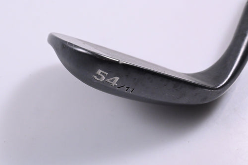 Cleveland RTX-3 Sand Wedge / 54 Degree / X-Flex True Temper Dynamic Gold Shaft