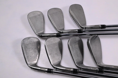 Taylormade Stealth Irons / 5-PW+GW / Regular Flex Dynamic Gold 95 R300 Shafts