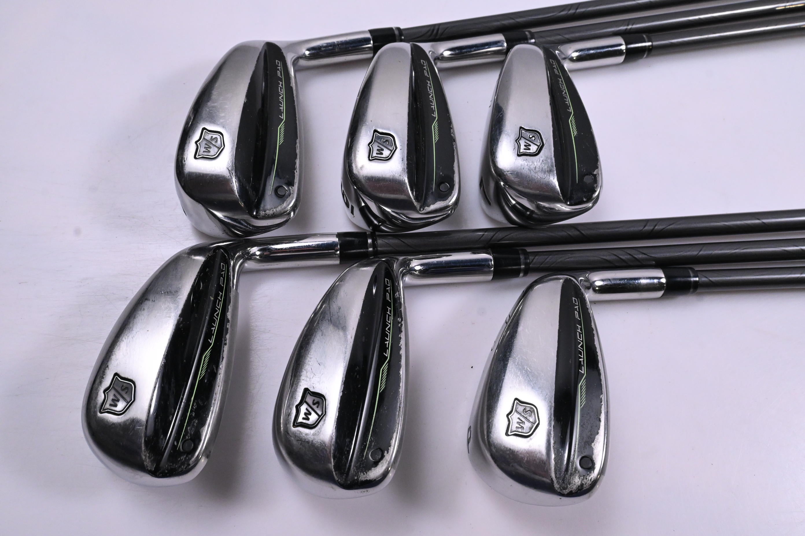 Wilson Launch Pad 2022 Irons / 5-PW / Regular Flex Evenflow 65 Shafts