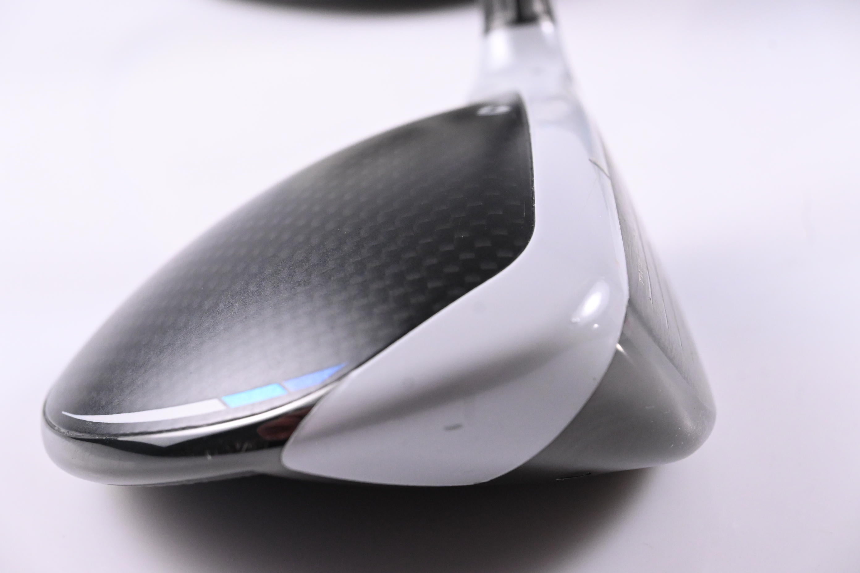 Taylormade SIM2 Max #5 Wood / 18 Degree / X-Flex Ventus Velocore Blue 8 Shaft