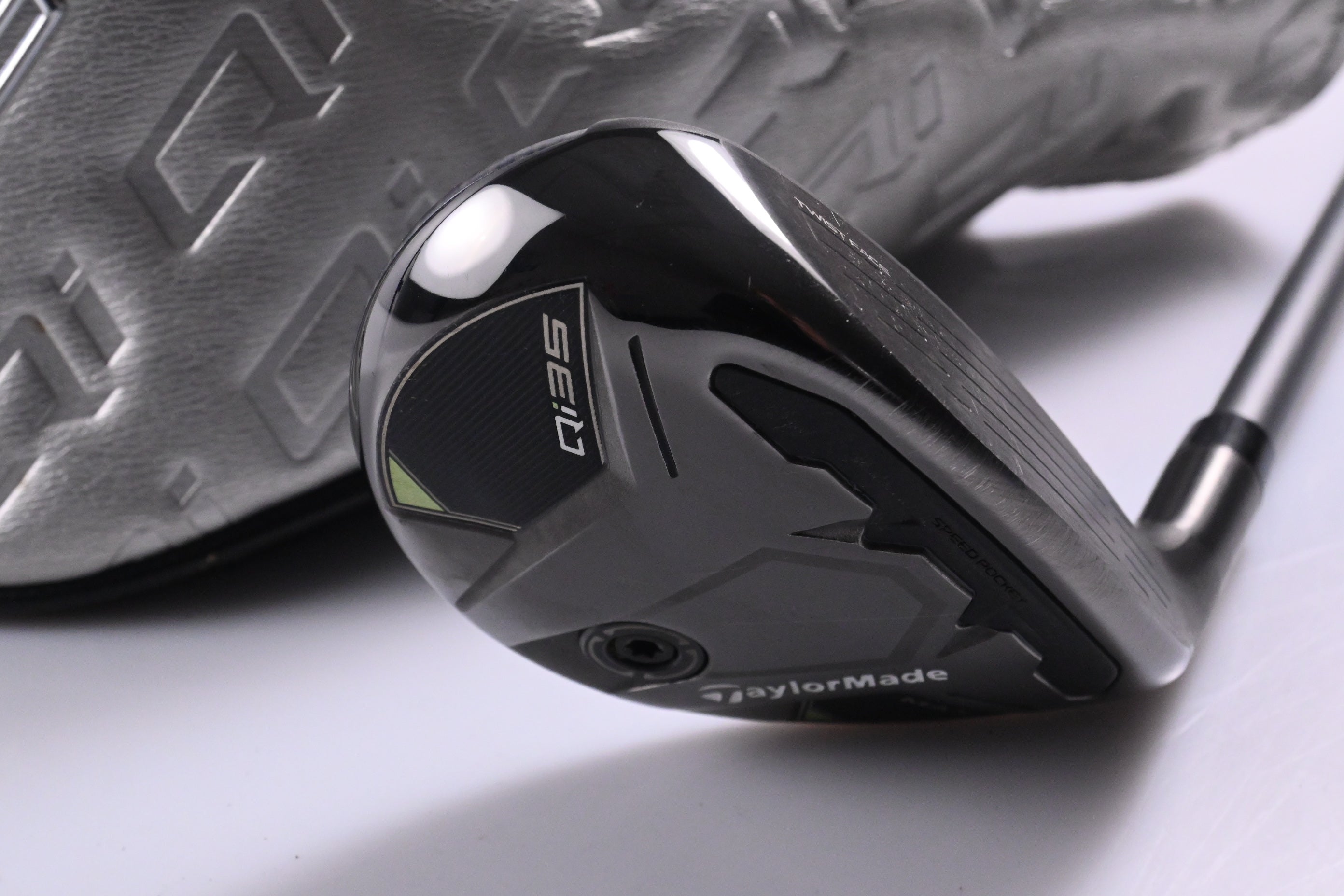 Taylormade Qi35 Max #4 Hybrid / 23 Degree / Regular Flex Airspeeder 50 Shaft