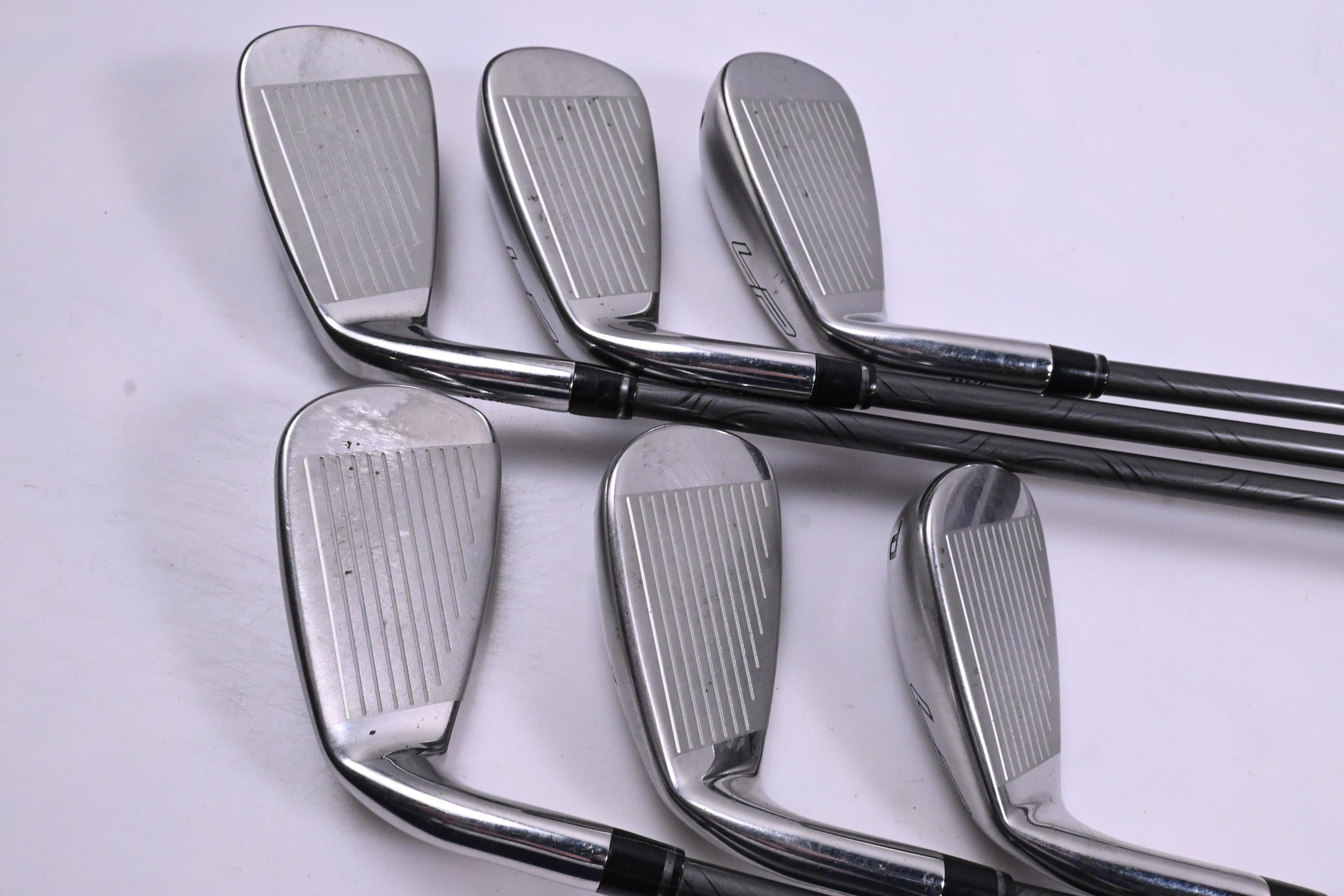 Wilson Launch Pad 2022 Irons / 5-PW / Regular Flex Evenflow 65 Shafts